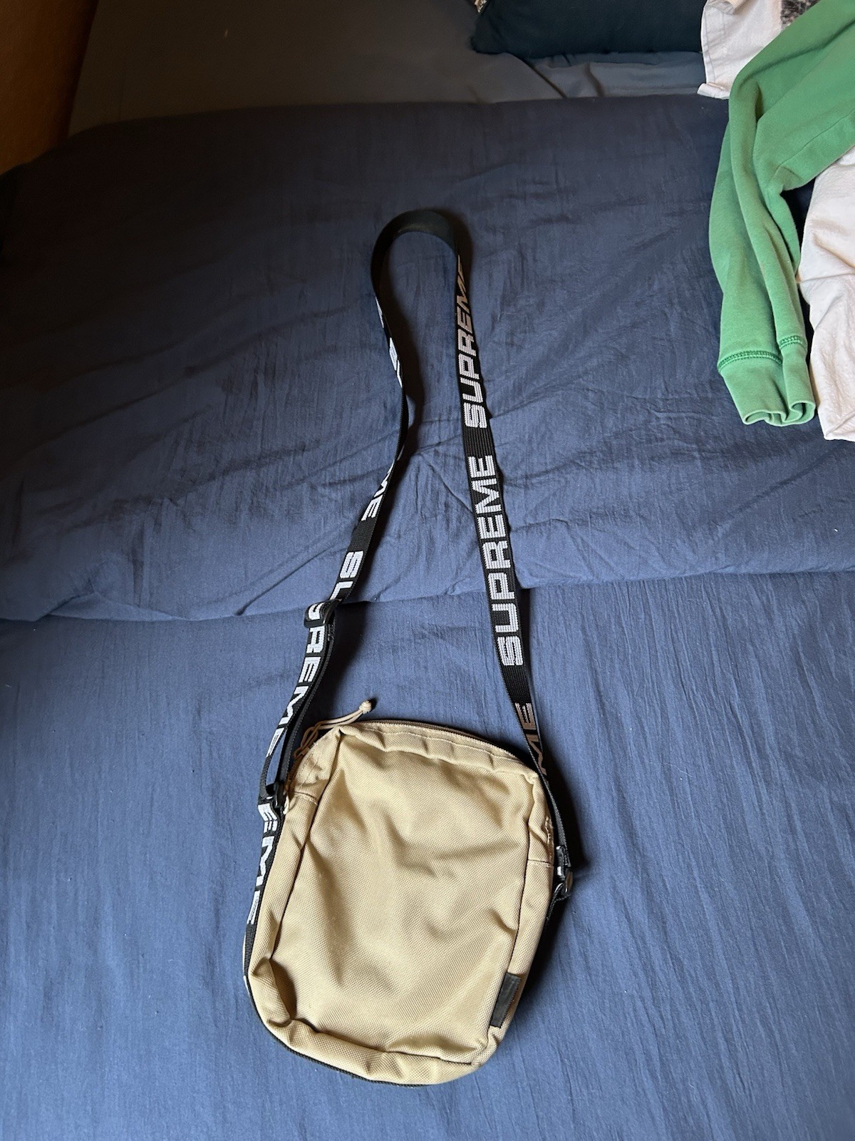 SUPREME SS18 Shoulder Bag Tan Khaki 100% Authentic Used – Excellent Condition