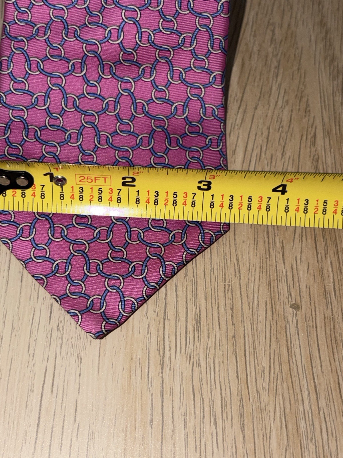 Brooks Brothers Tie Pink Geometric Chain Link 100% Silk Made In USA 3.25×57