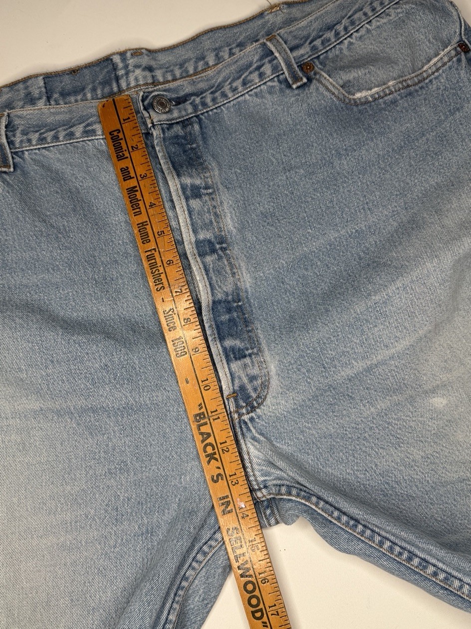 Vintage Levi’s 501 Straight Leg Made In USA Denim Jeans | 45 x 30*
