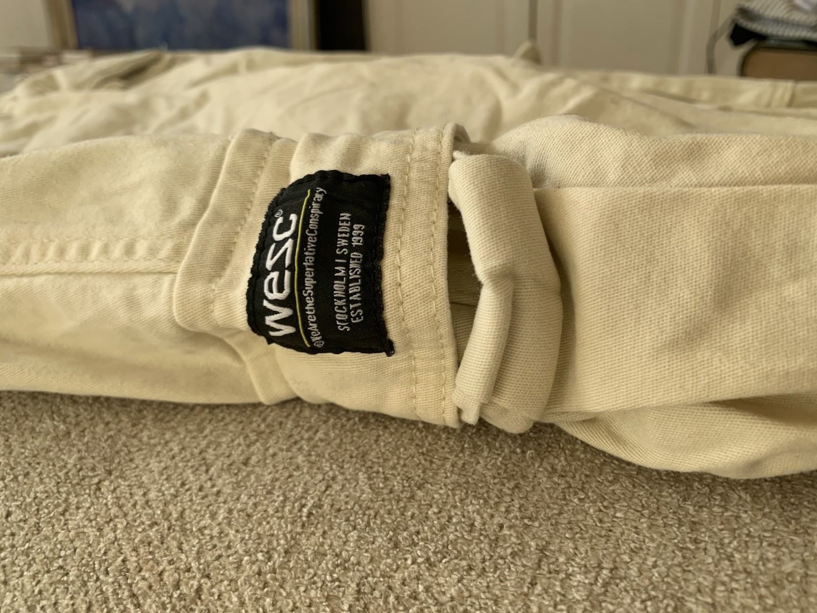 Wesc Khaki Cargo jogger 30w Well Made Thicker Fabric cream, color, extra large