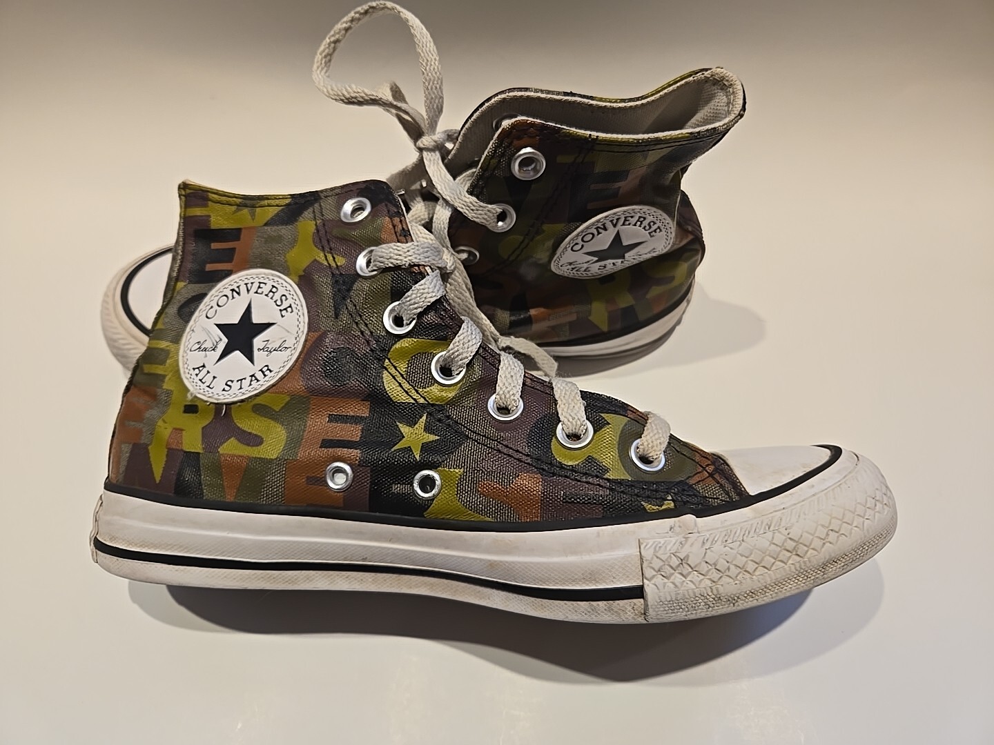 CONVERSE UNISEX CTAS HIGH TOP CAMO SNEAKERS 168713F 5 MEN * 7 WOMEN * EU 37.5