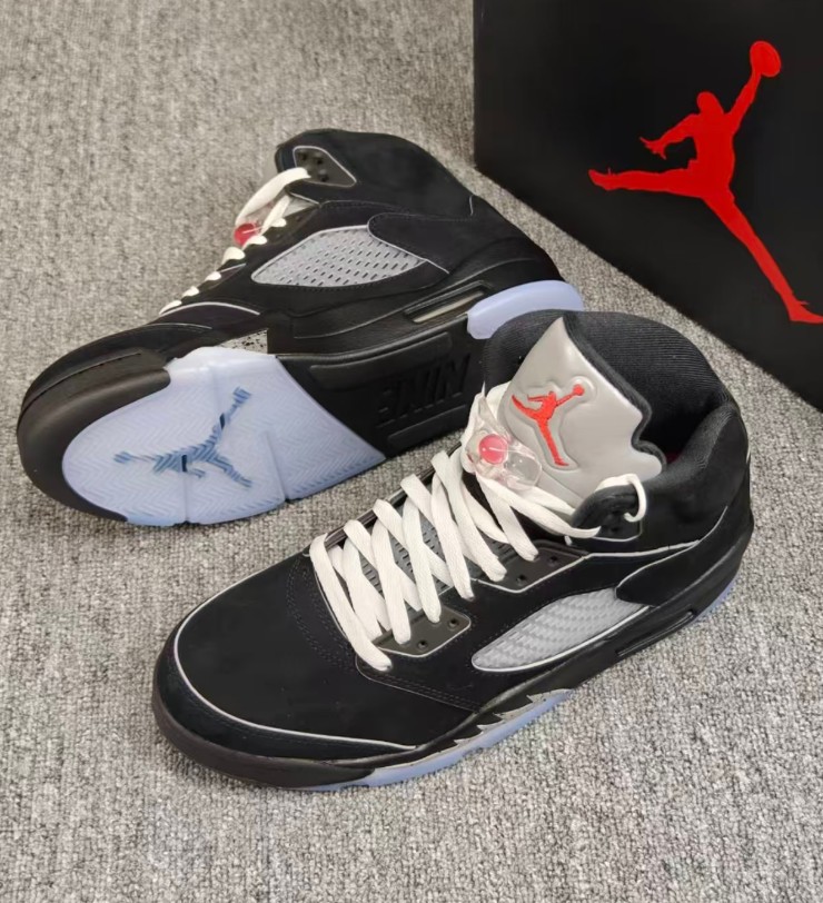Jordan Air Jordan 5 “BLACK METALLIC REIMAGINED” Retro Basketball Shoes
