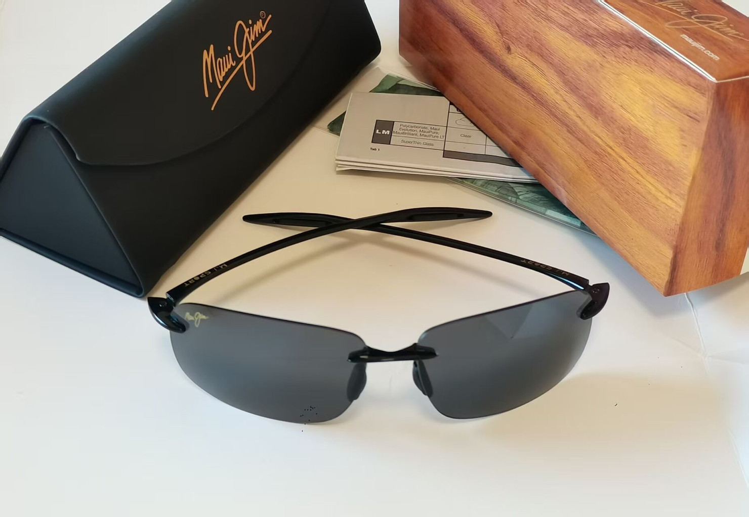 Maui Jim BREAKWALL Polarized Sport Sunglasses 422-02 Black/Neutral Grey