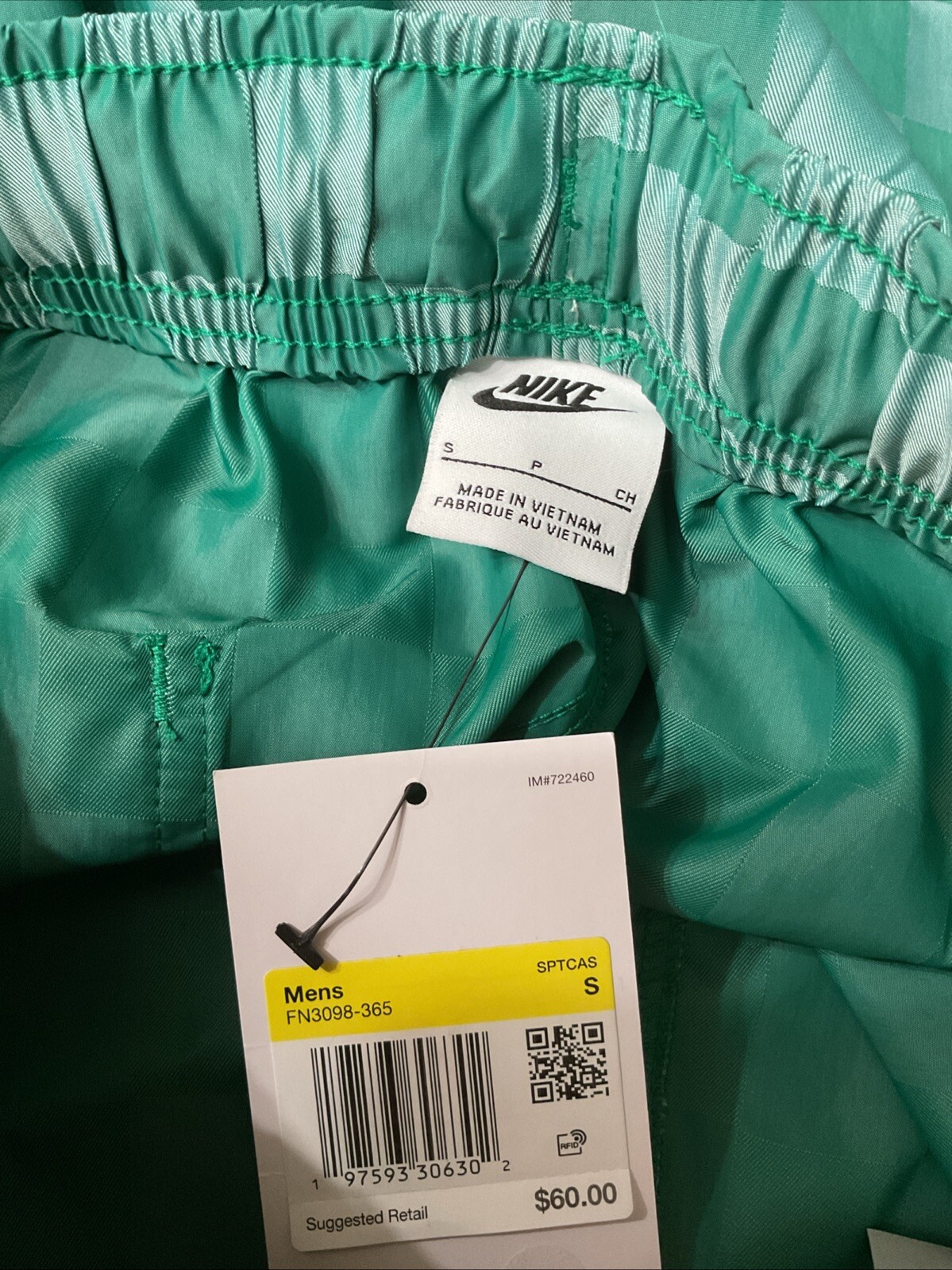 Nike Shorts Checkered Club Flow Casual Athletic Sz Small Green FN3098-365 New
