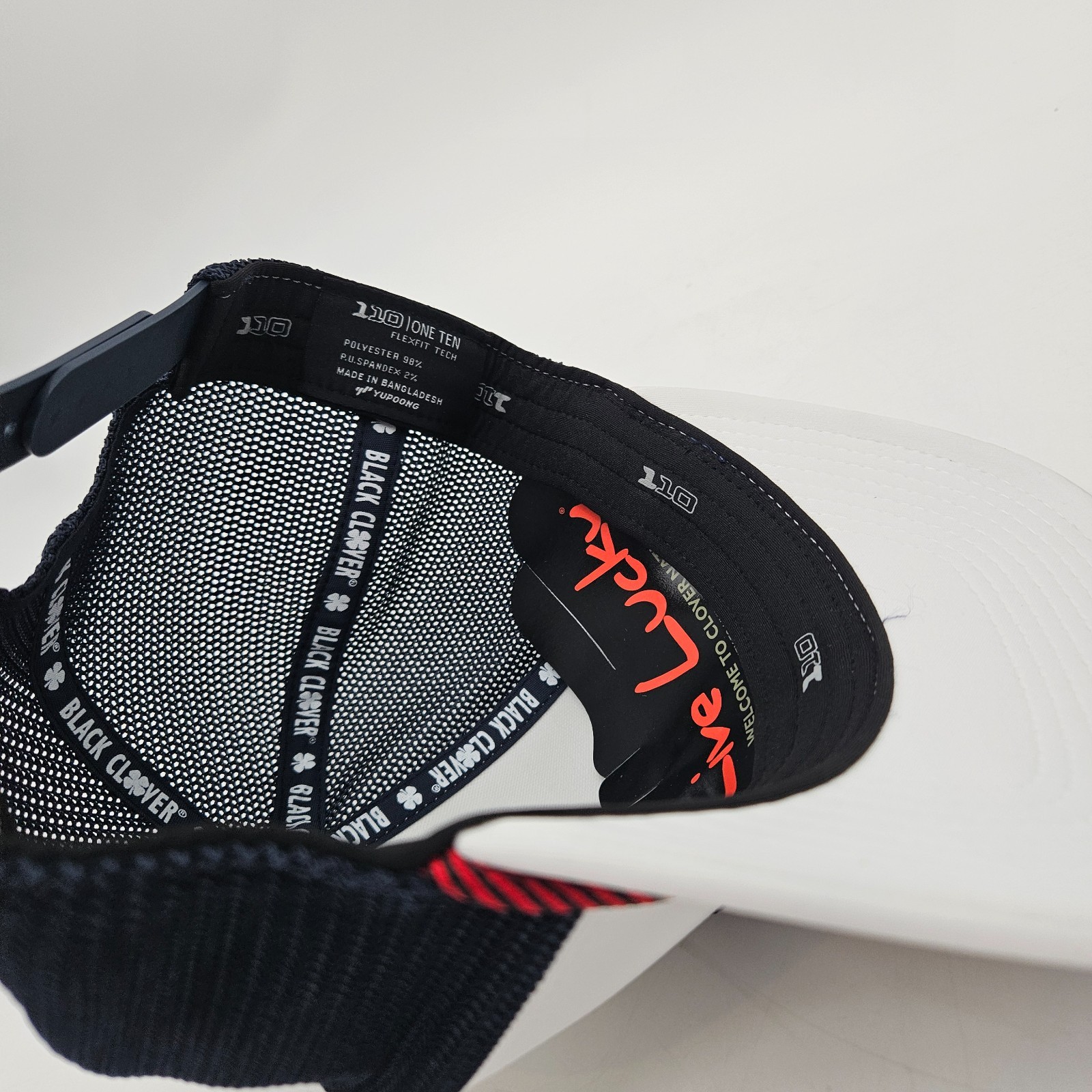 Black Clover Loyal Hat White Navy Snapback Mesh Flexfit Tech 110 American NEW