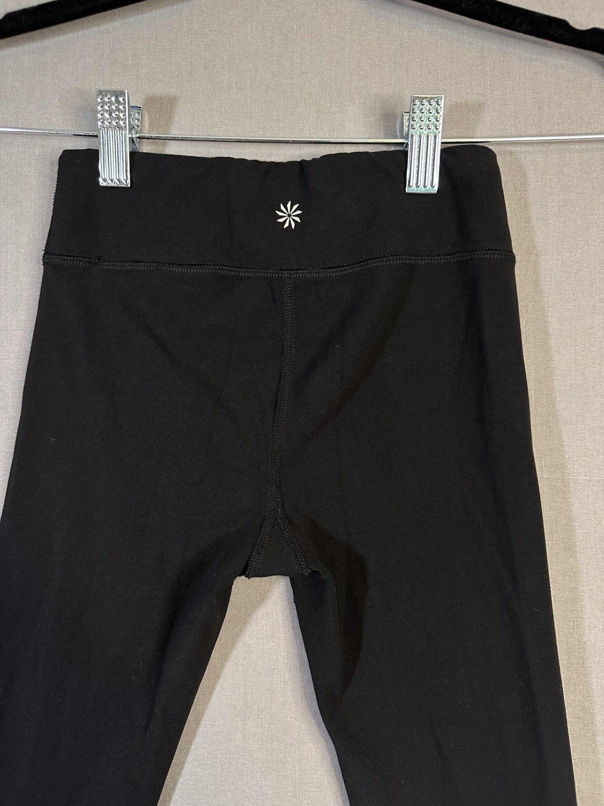 Set of Three 1 NWT ZARA navy cargo 2 Athleta black High Rise Leggings Black