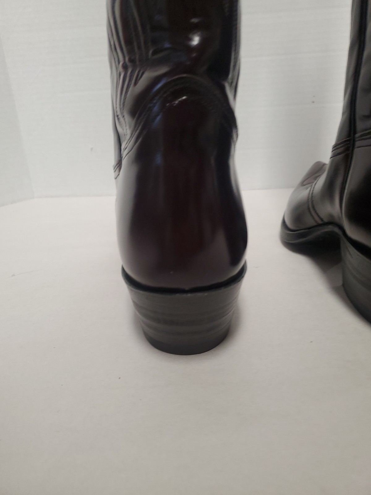 Gorgeous J. Chisholm Western Cherry Brown Red Leather Cowboy Mens Boot 10B VNTG