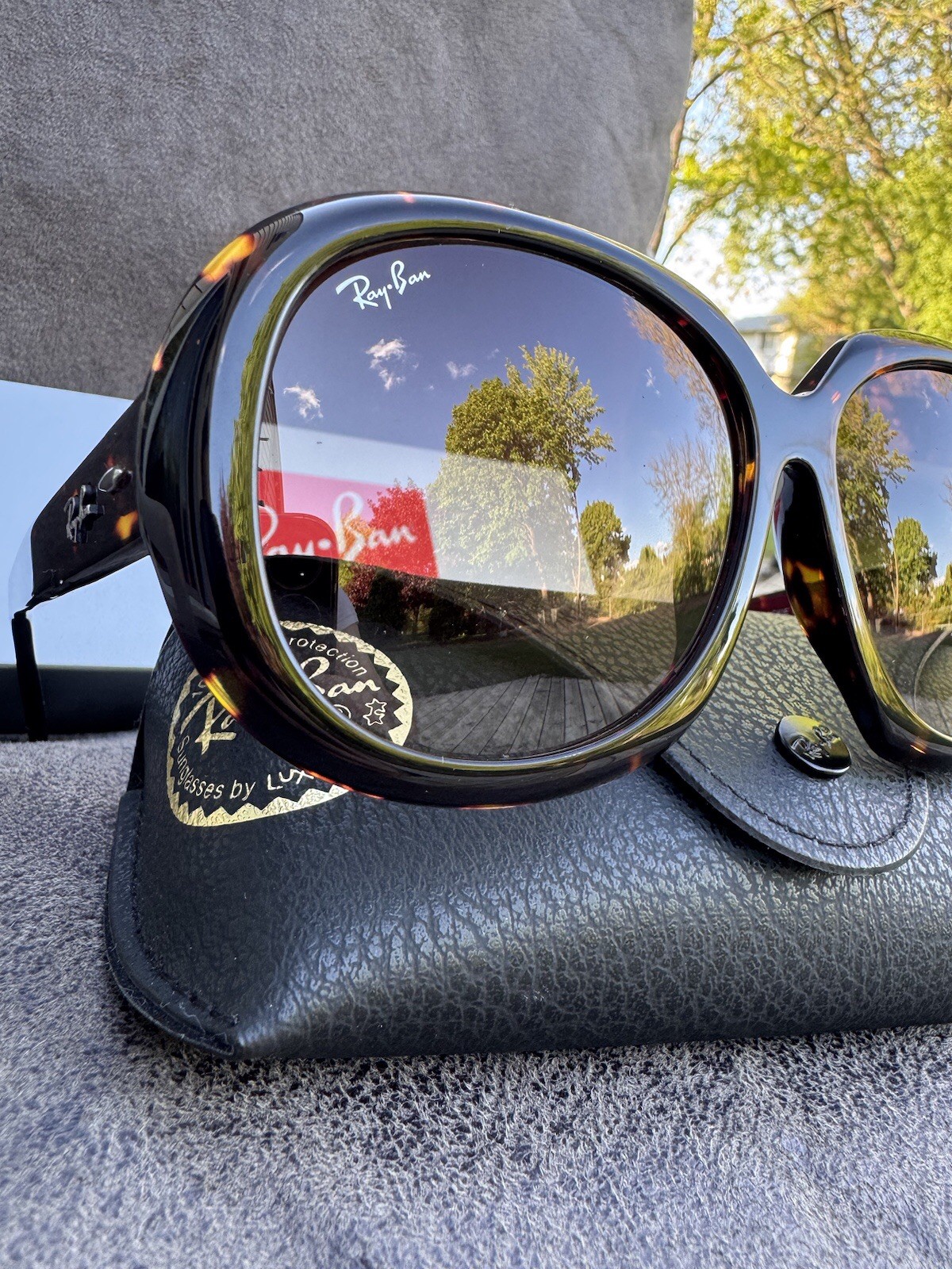 New Ray-Ban Jackie Ohh II Tortoise/ Gradient Brown 60mm Sunglasses RB4098