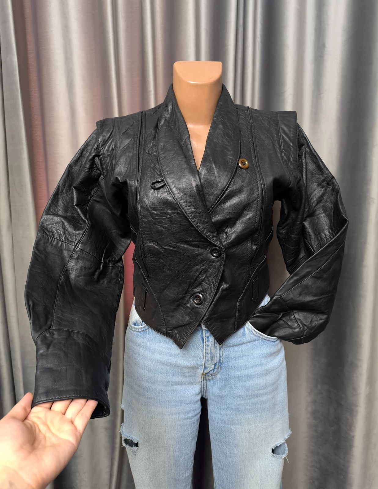 Vintage Black Genuine Leather Cropped Jacket Women’s S 80s Shoulder Pad Blazer