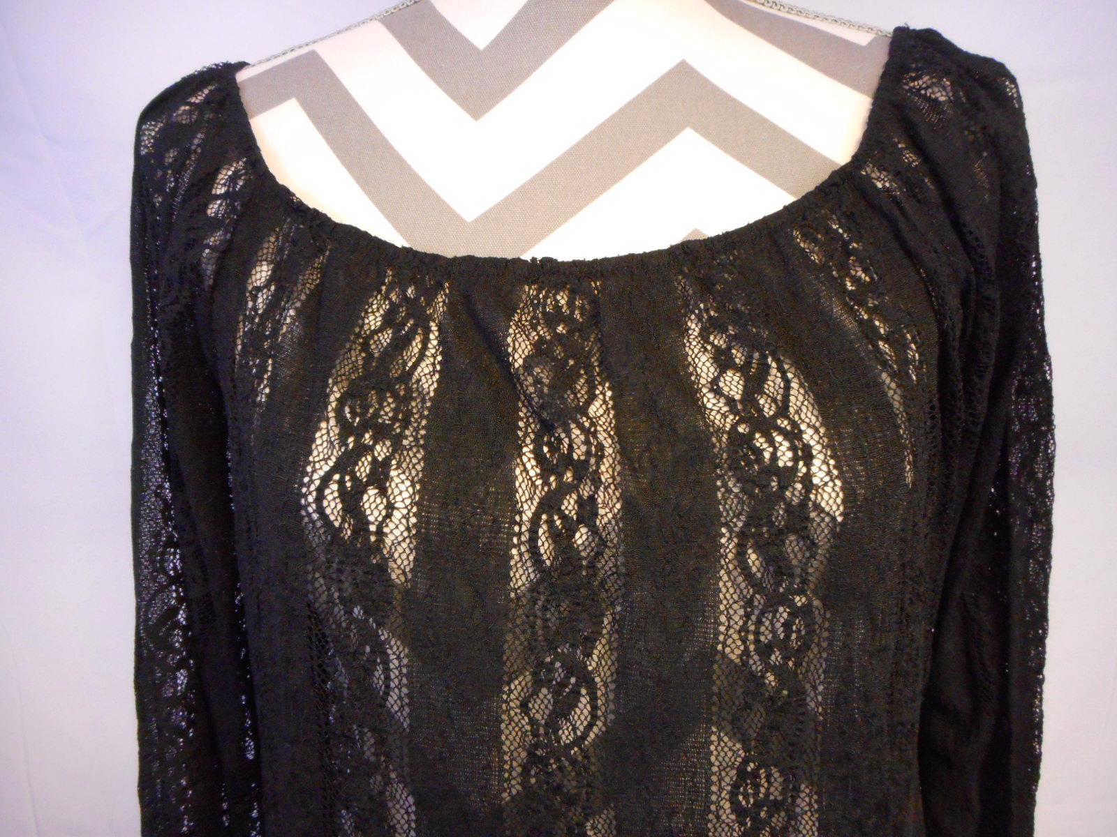 Black Lacey Shear Peasant Style Poof Large 90% nylon 10% Spandex