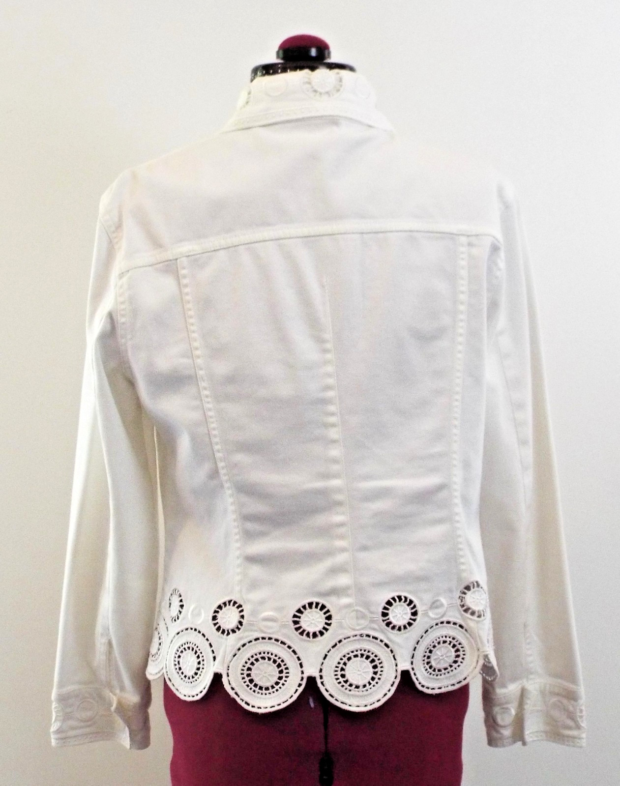 Very Vera Jacket – 97% Cotton 3% Spandex – Size PM – Pre Owned – Excellent