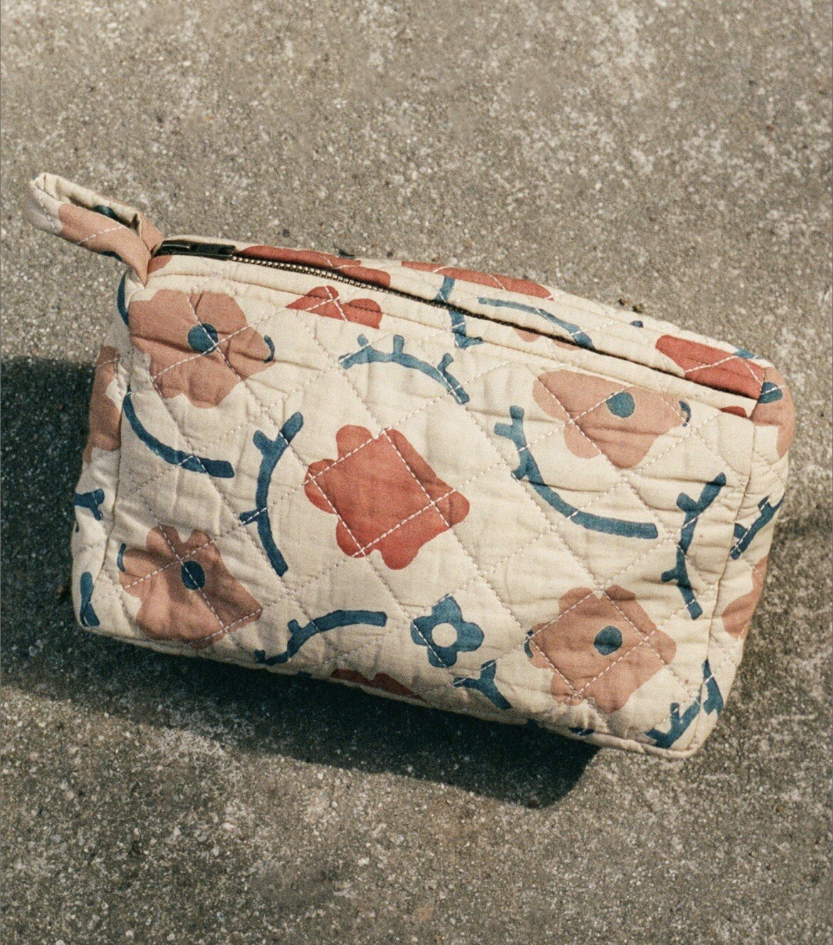 Christy Dawn Quilted Pouch Bag Orchard Floral Zip Travel Clutch Women’s NWT