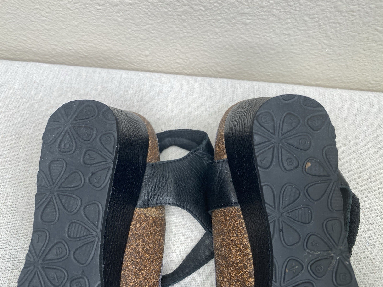 Aetrex Naya Black Leather Braided Strap Comfort Sandals Womens 8.5 EW450W