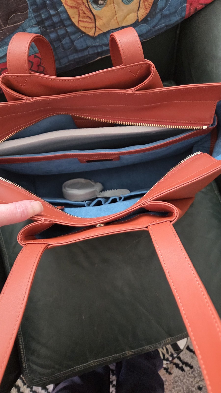 KAAI MIDI PYRAMID EXECUTIVE LAPTOP TOTE
