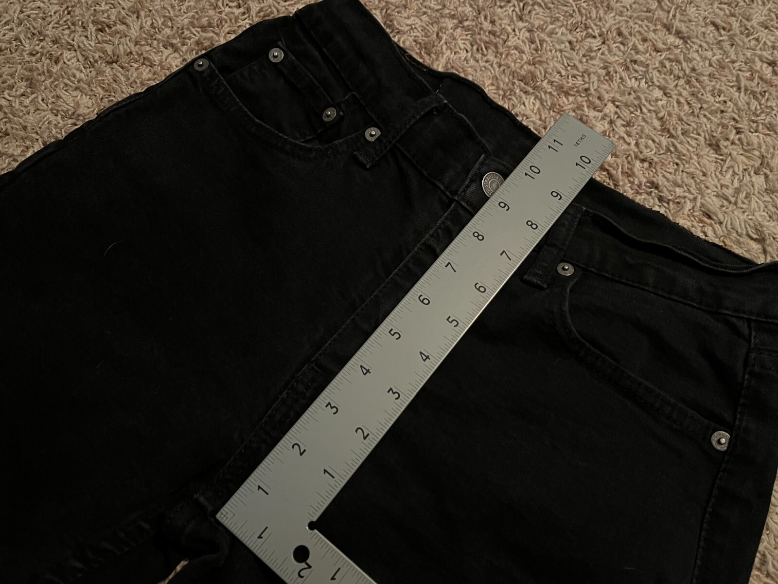 EUC Levi’s 502 Jeans BLACK Regular Tapered Men tag=30×32 (MEASURED 28×29) (9257)