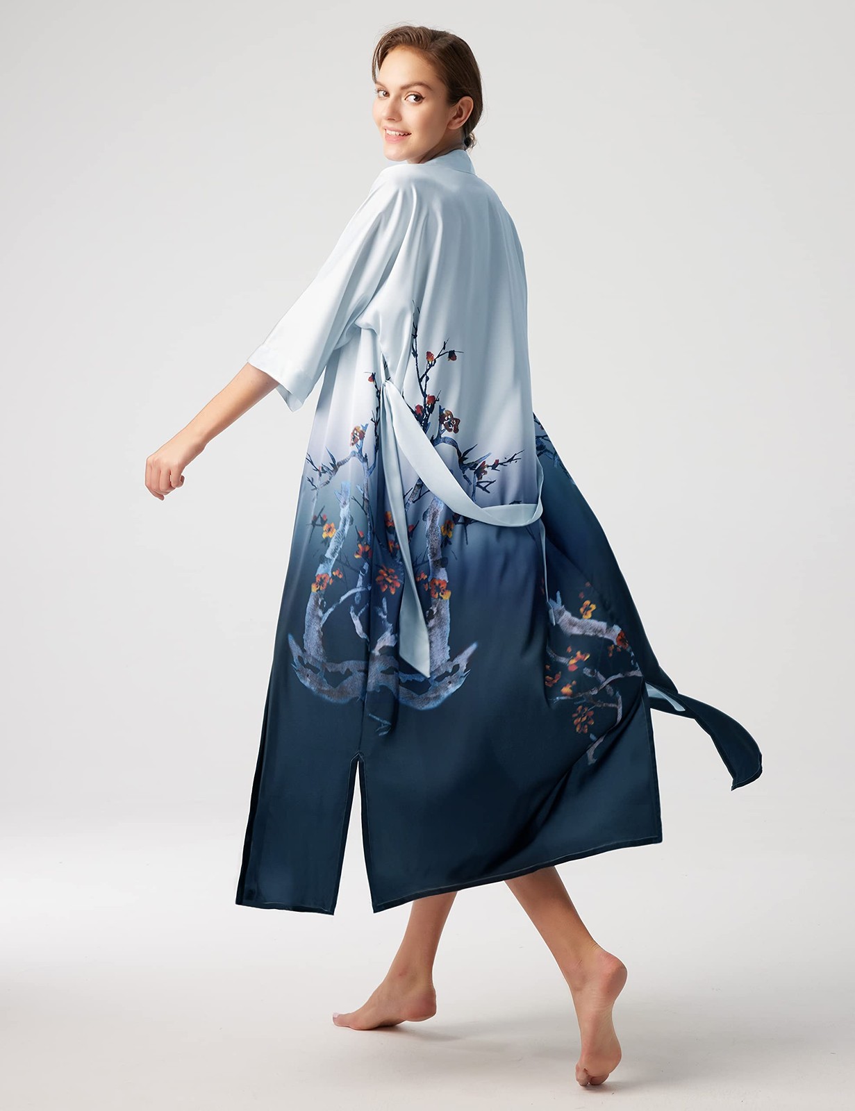 PRODESIGN Long Satin Nightgown with Gradient Watercolor Pattern – Silky Kimono