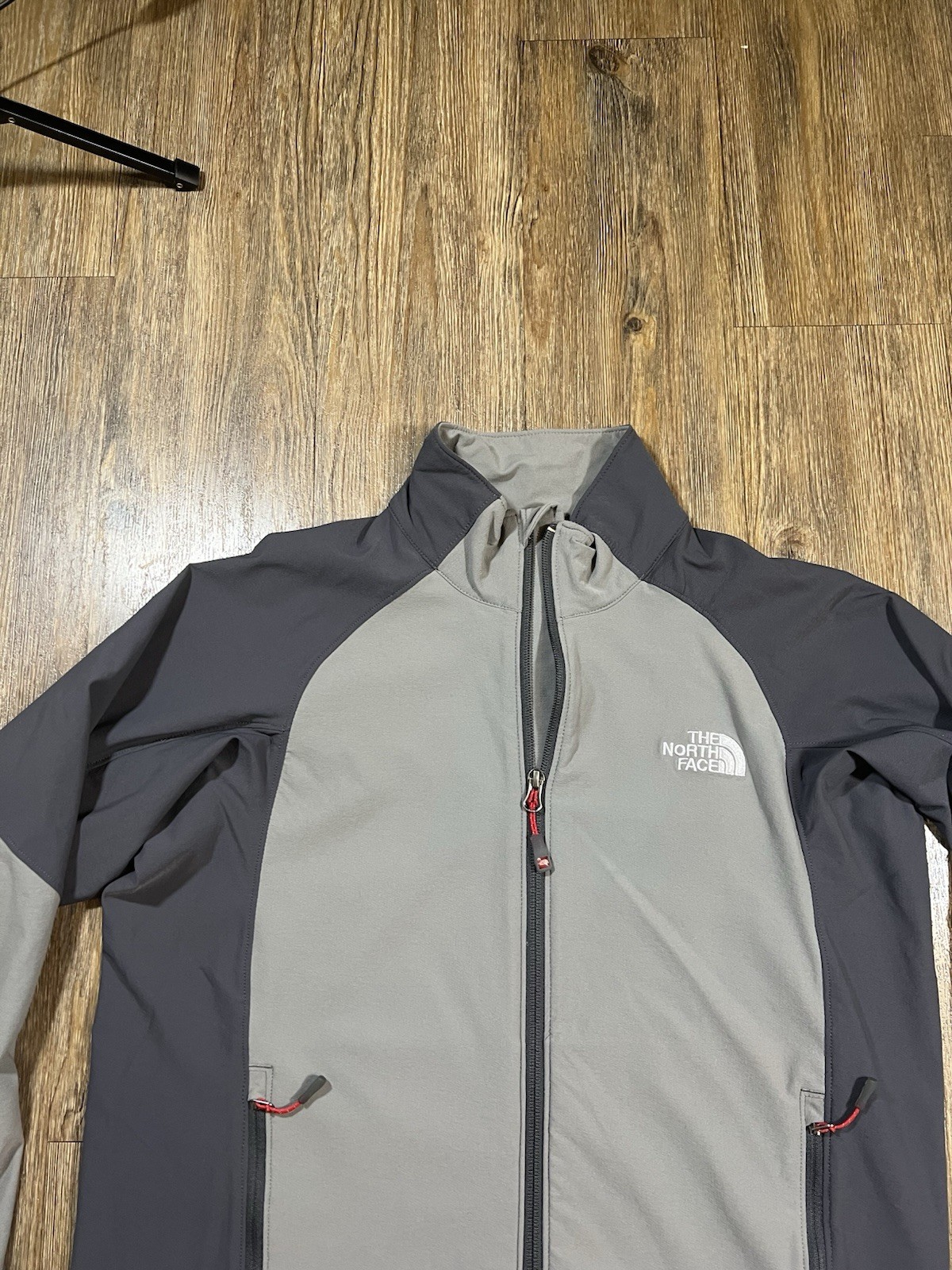 The North Face Jacket Men’s Medium Summit Series Apex Outdoors Gray