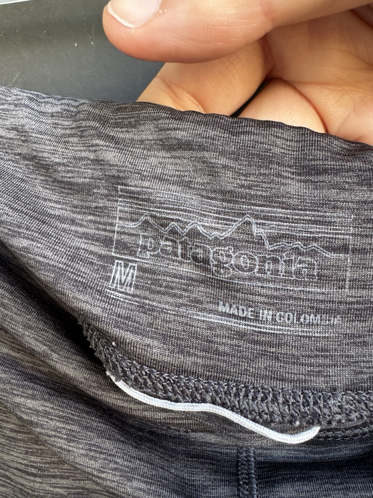 Patagonia Diversifly Capri Leggings 19″ Pockets Heather Gray Womens S Small
