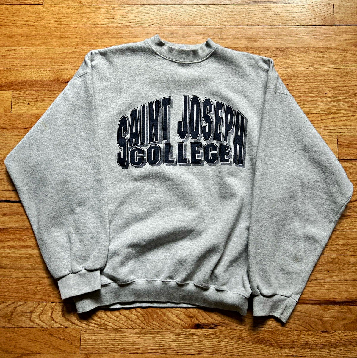 90s MV Sport Saint Joseph College Gray Crewneck Sweatshirt Men’s XL