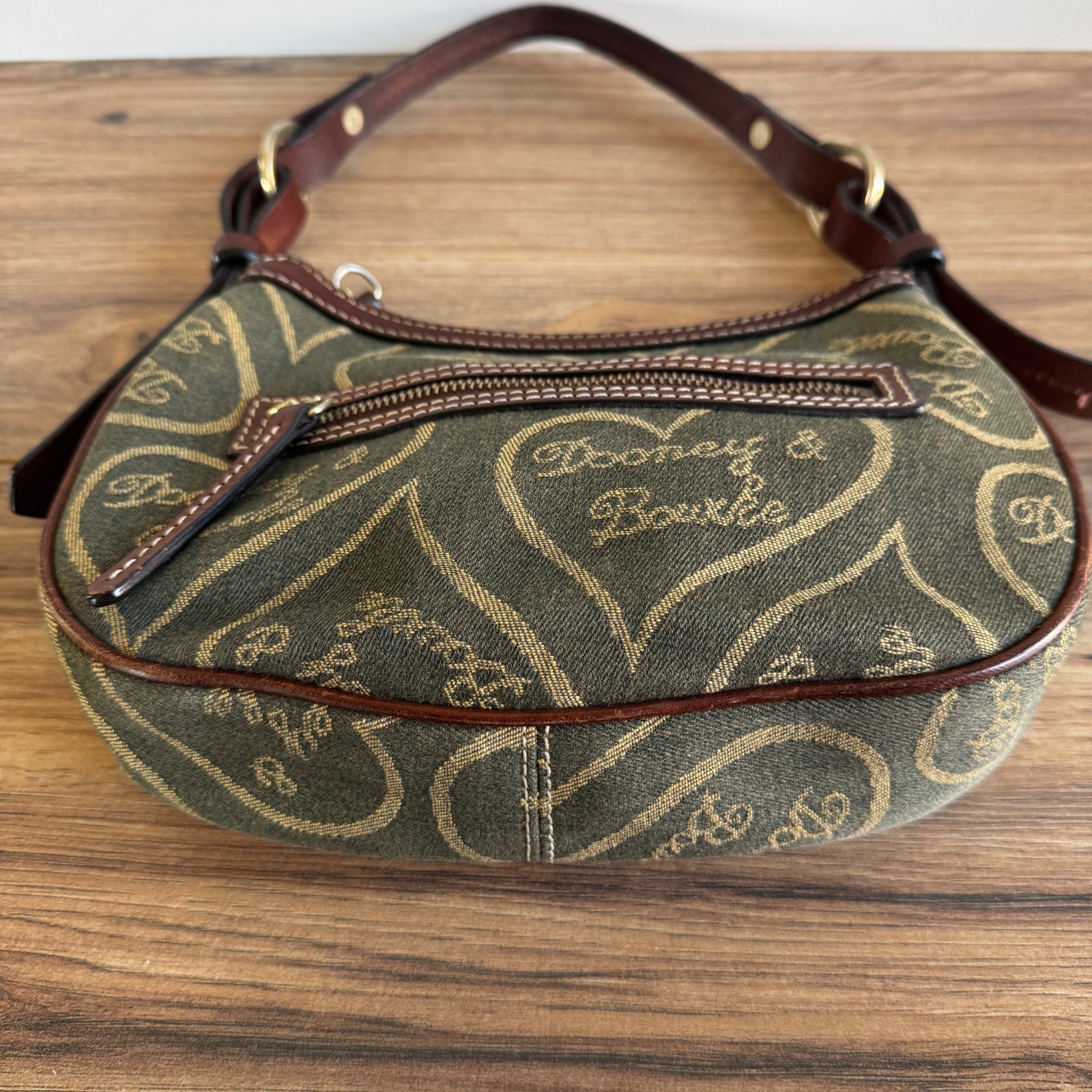 Vintage Y2K Dooney & Bourke Small Shoulder Bag Hearts All Over Print Logo Purse