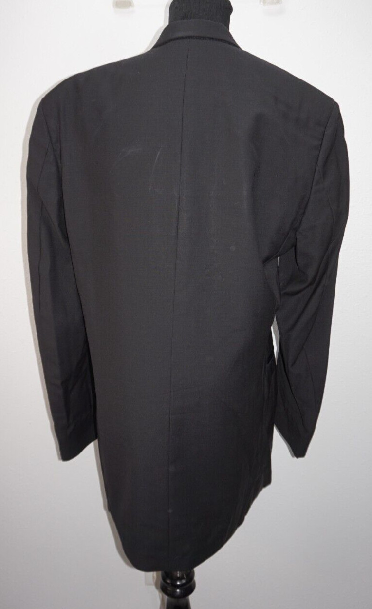 Calvin Klein Super 100s Worsted Wool 2 Pc Tuxedo 39L Black Ex-Rental Satin Trim