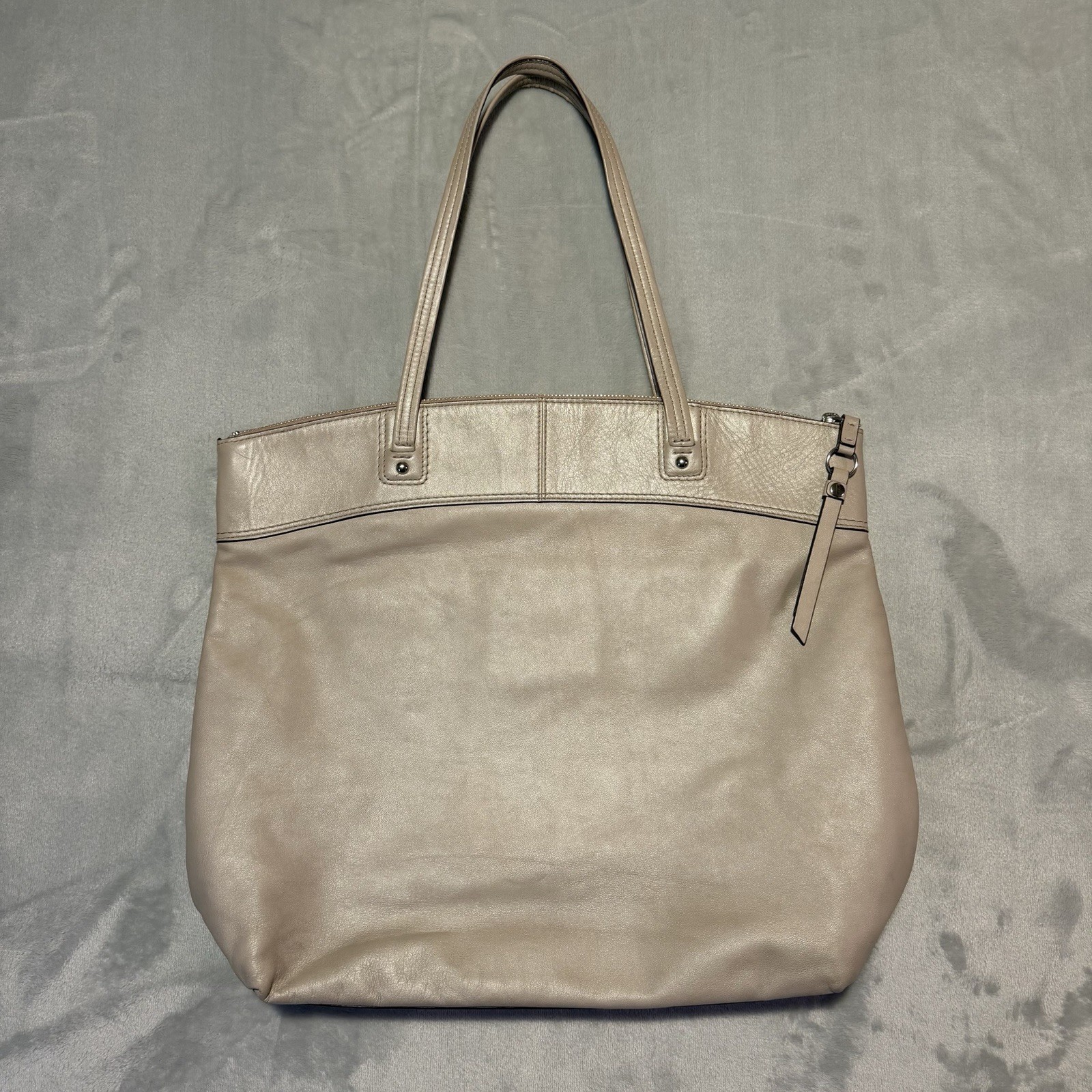 Coach Laura Signature Embossed Leather Tote Bag Taupe Gray Purse Handbag F18336