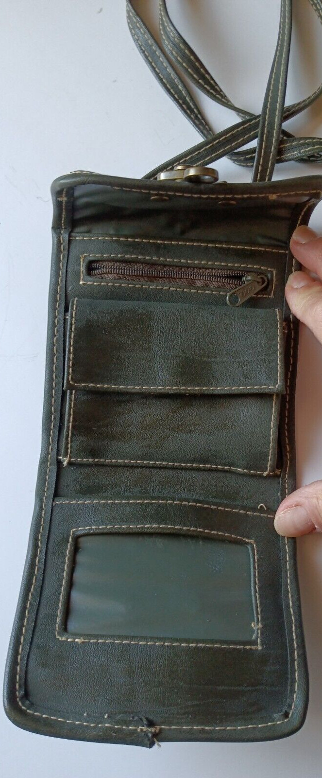 Crossbody Purse Small Wallet Green Credit Card Carrier Change Purse Lock Closure