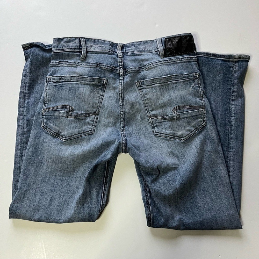 Silver Jean’s Co. Men’s Distressed Grayson Jeans Size 32×30