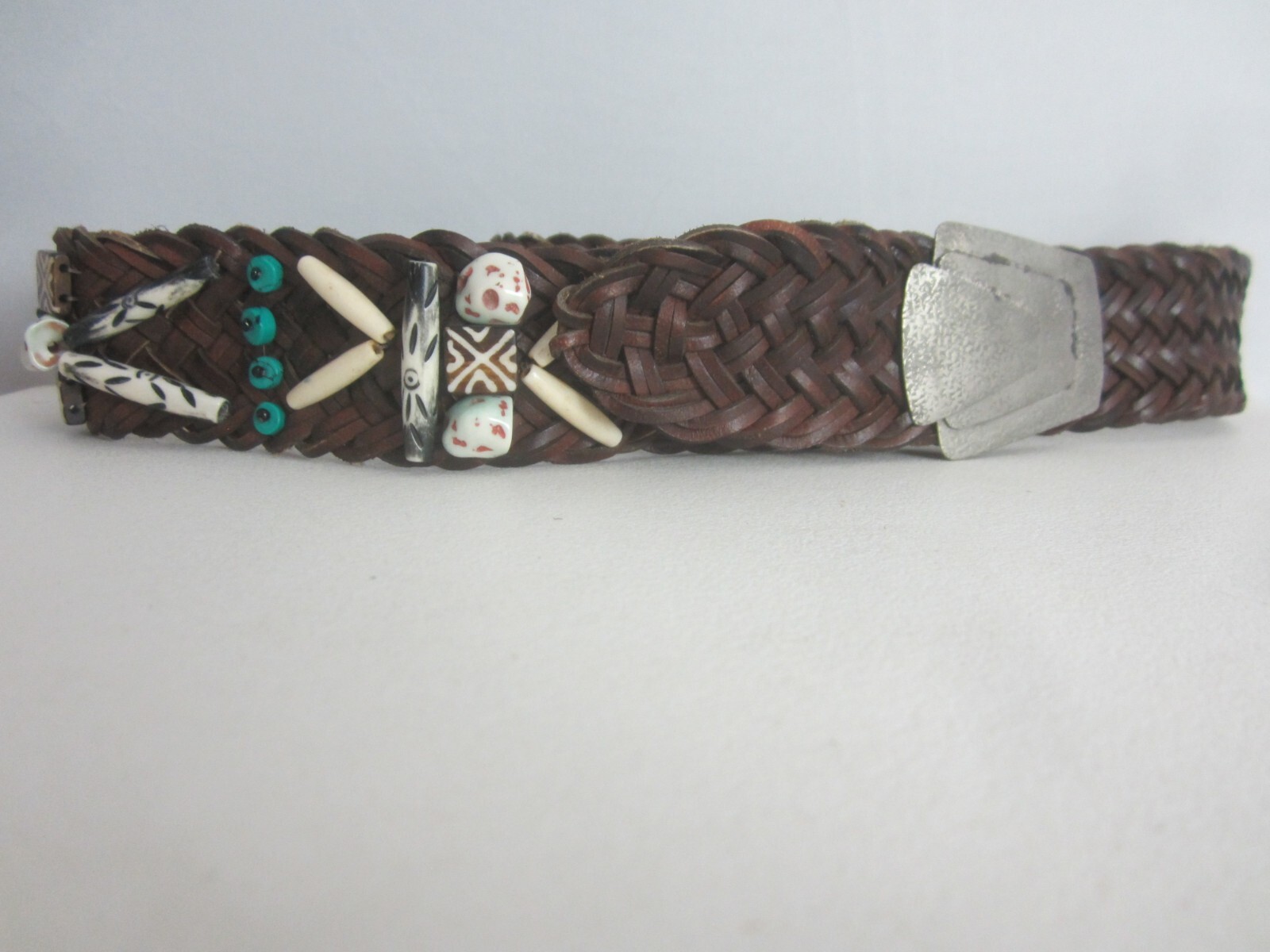 Unbranded Unisex M / L Brown Leather Woven Southwestern Belt Beaded 34″ – 36″