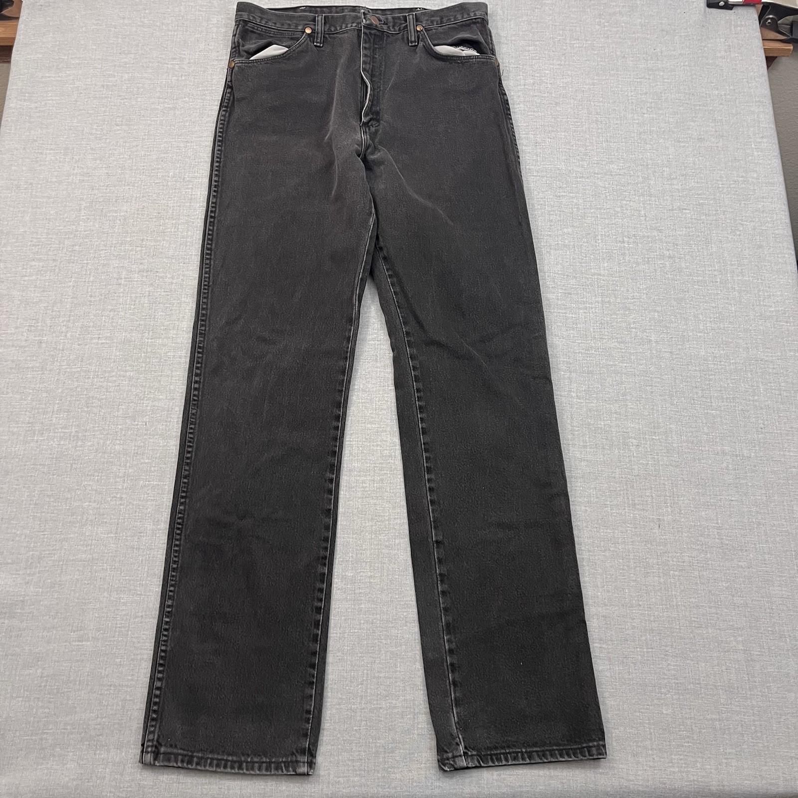 Vintage Wrangler Jeans Mens 34×36 Fits 32×35 Black Denim 13MWZ Cowboy Cut USA