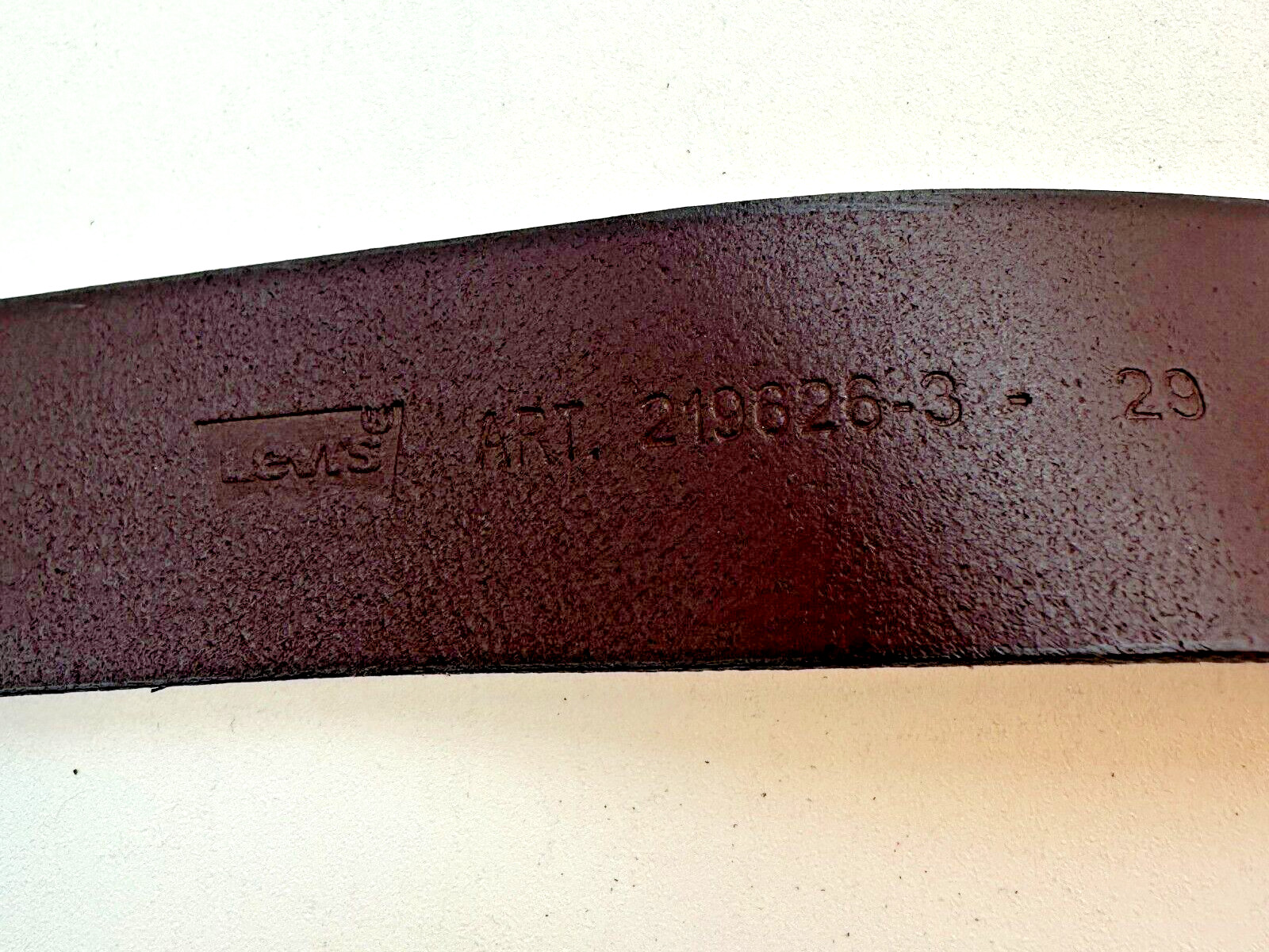 Levi’s Made in Italy Belt Men’s Sizes W32- 36 100% Leather Dark Brown New