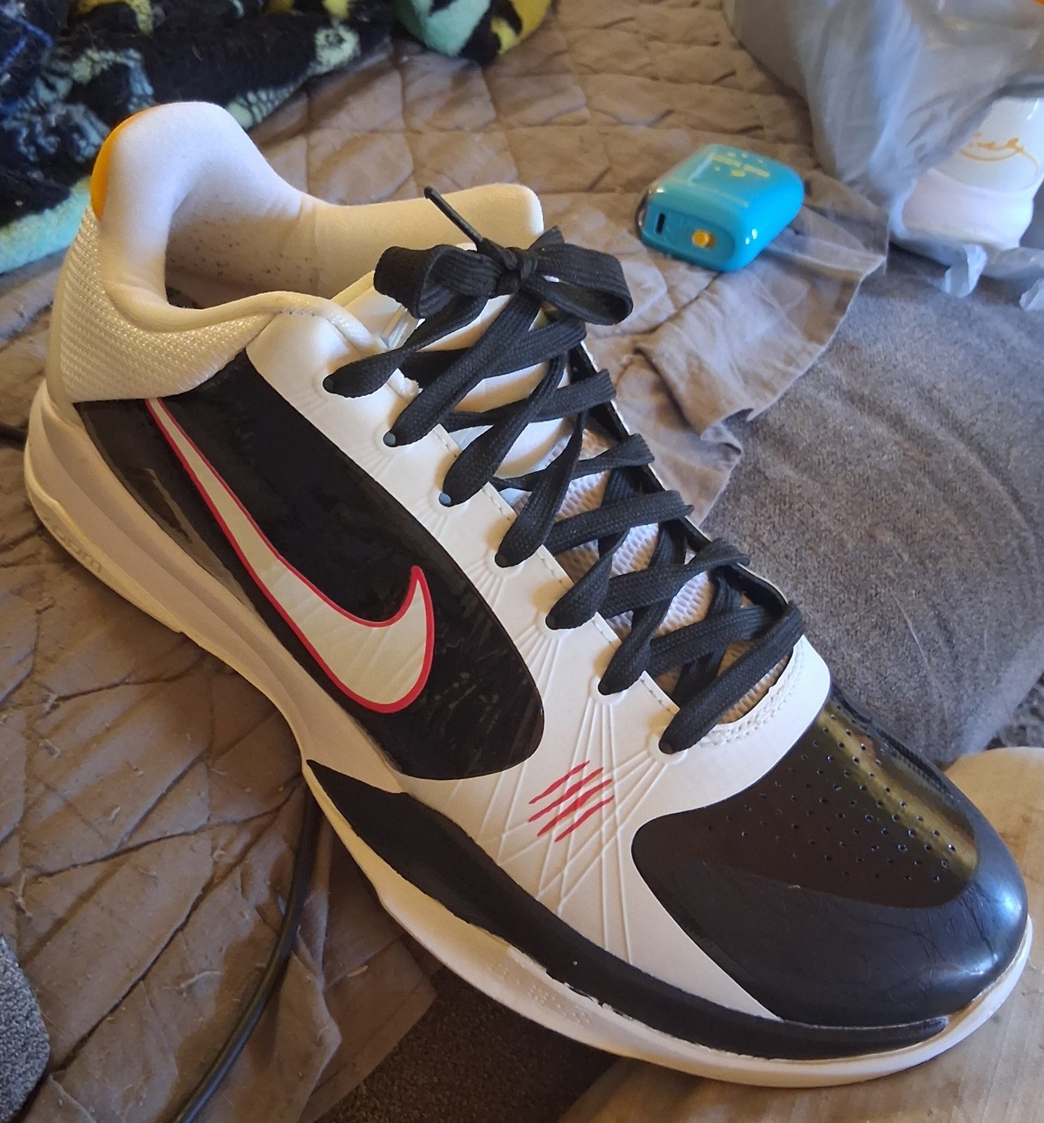 Nike Zoom Kobe 5 Protro Alternate Bruce Lee CD4991-101 White/Black/Red Low
