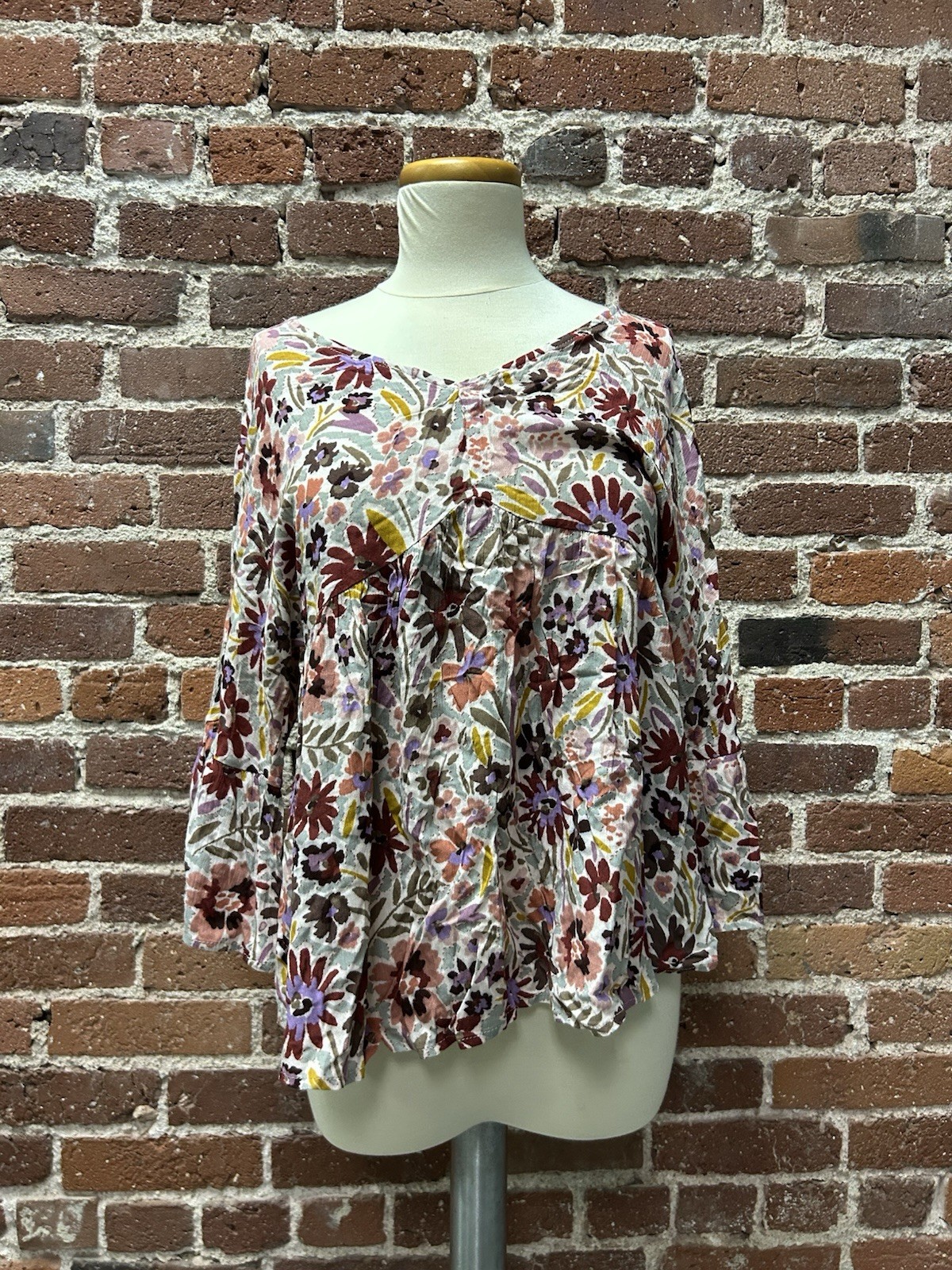Andree Top Womens S Mod Florals 70s Bell Sleeve Colorful Hippie Fun New Retro