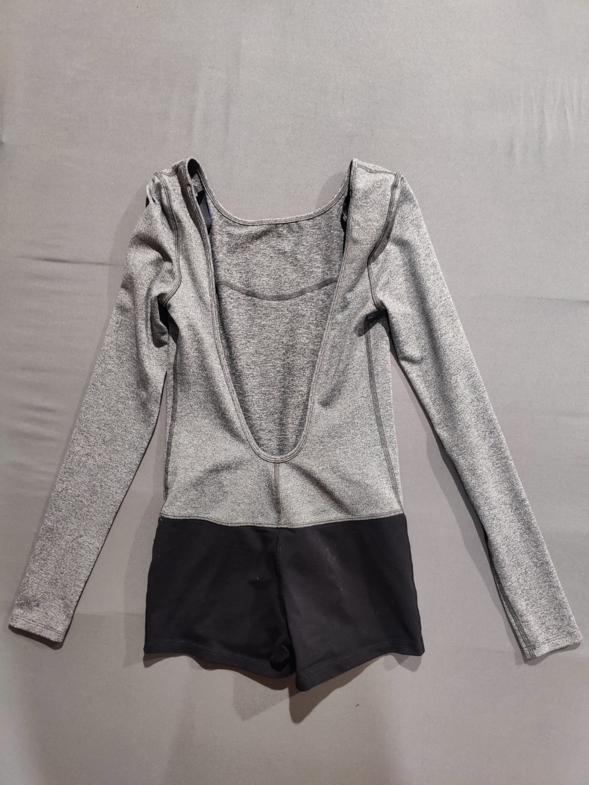 Roxy Fitness Workout Romper XS Long Sleeve One Piece Jumper EUC