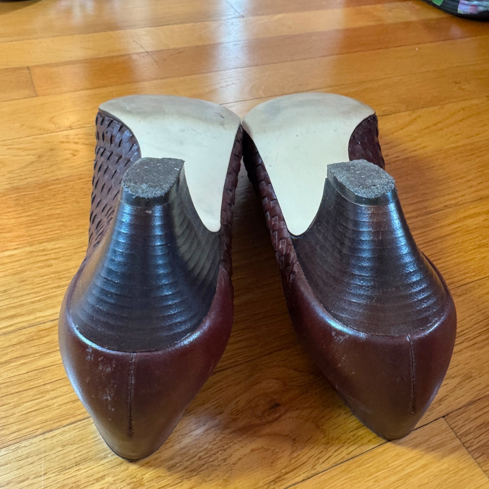 Vintage Leather Craft Leah Brown Woven Leather Pumps Heels Size 9 Made In Brazil