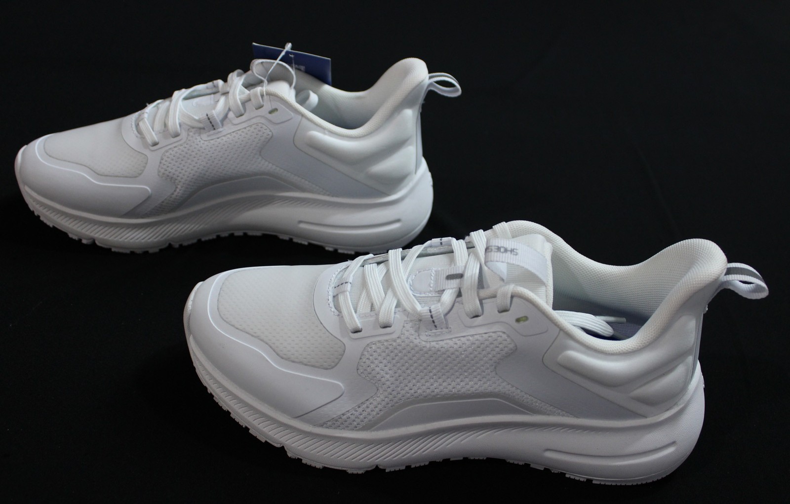 Shoes For Crews Women’s Crossing Slip Resistant Shoes AC2 White Size: US: 8.5