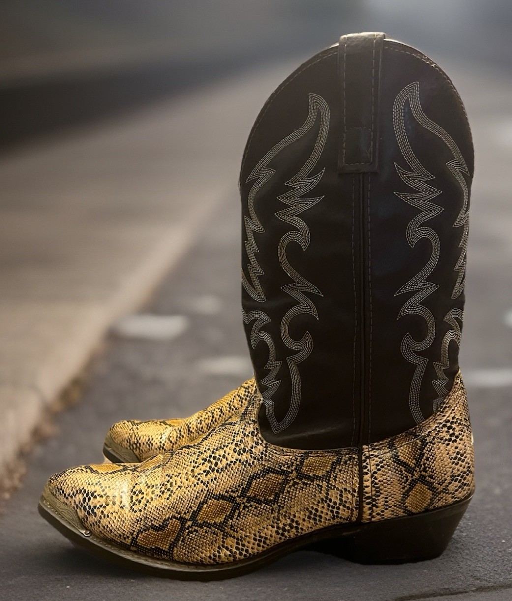 Laredo Monty 68068 Python Snake Skin Boots Western Cowboy Sz 10 1/2EW