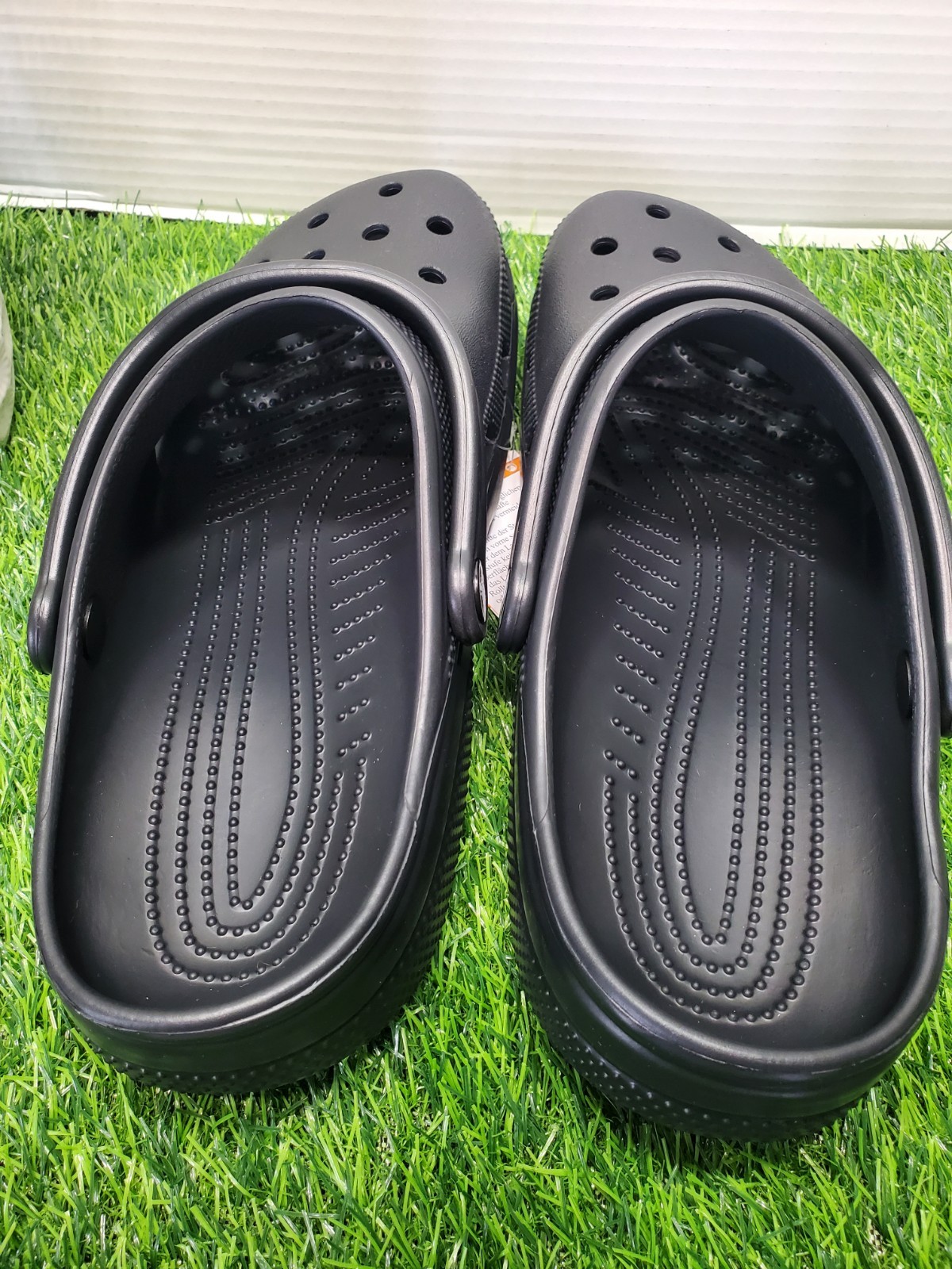 Crocs Classic Clogs BLACK 10001-001 Men’s Size 10 Women’s 12 ⚫ NEW