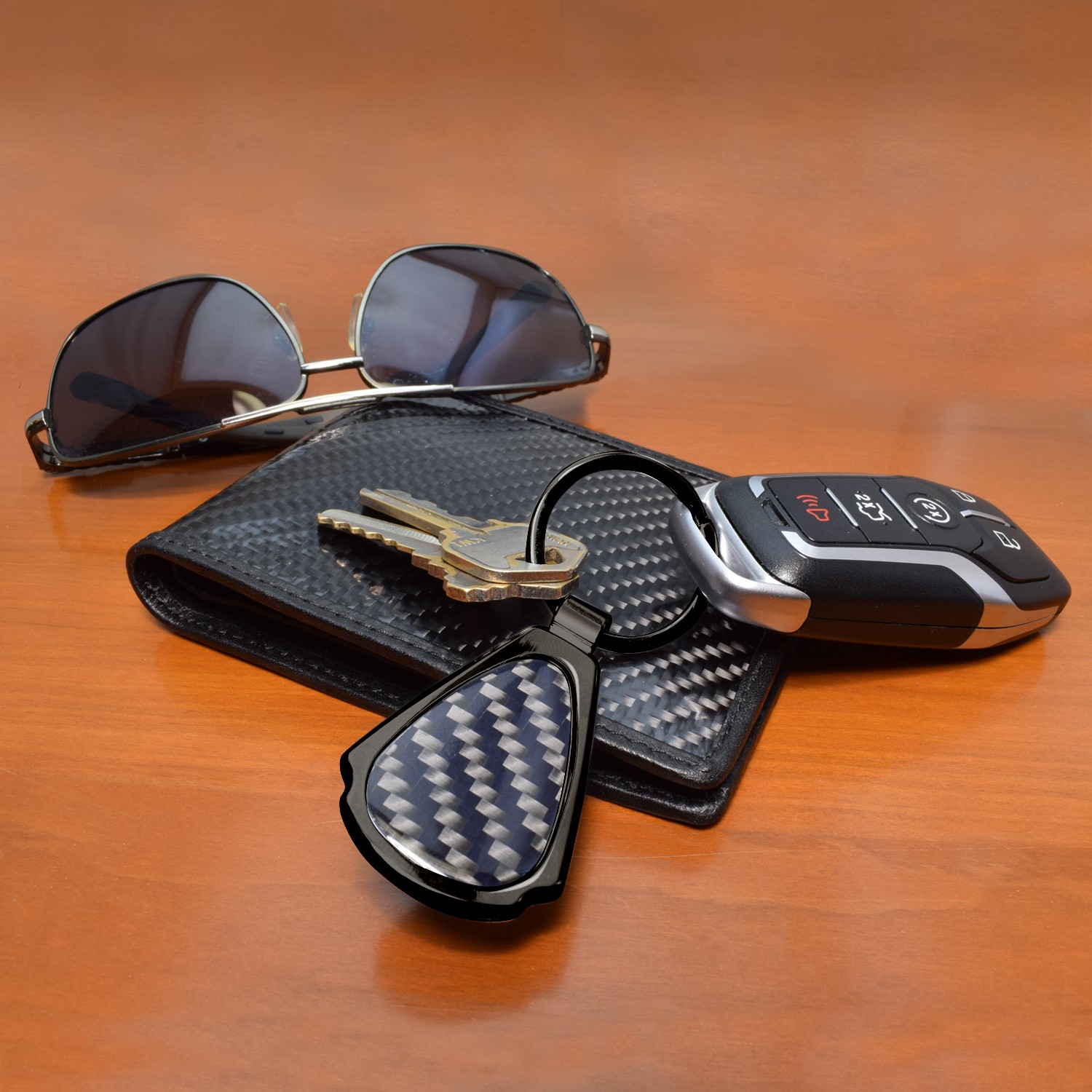 United Kingdom UK Flag Real Black Carbon Fiber Gunmetal Gray Teardrop Key Chain