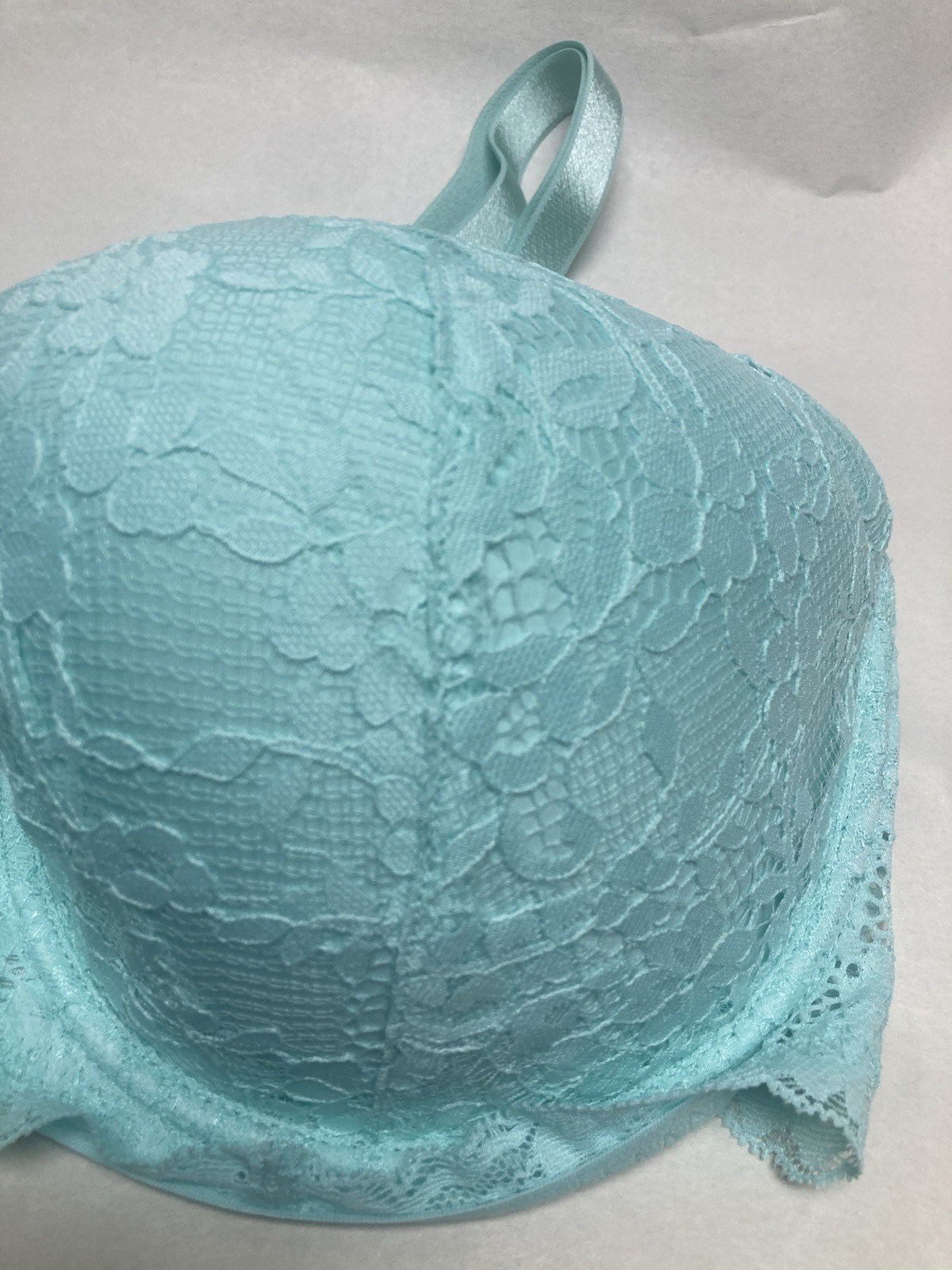 Victoria’s Secret Dream Angel Lightly Lined Bra Aqua Blue Size 38 DDD