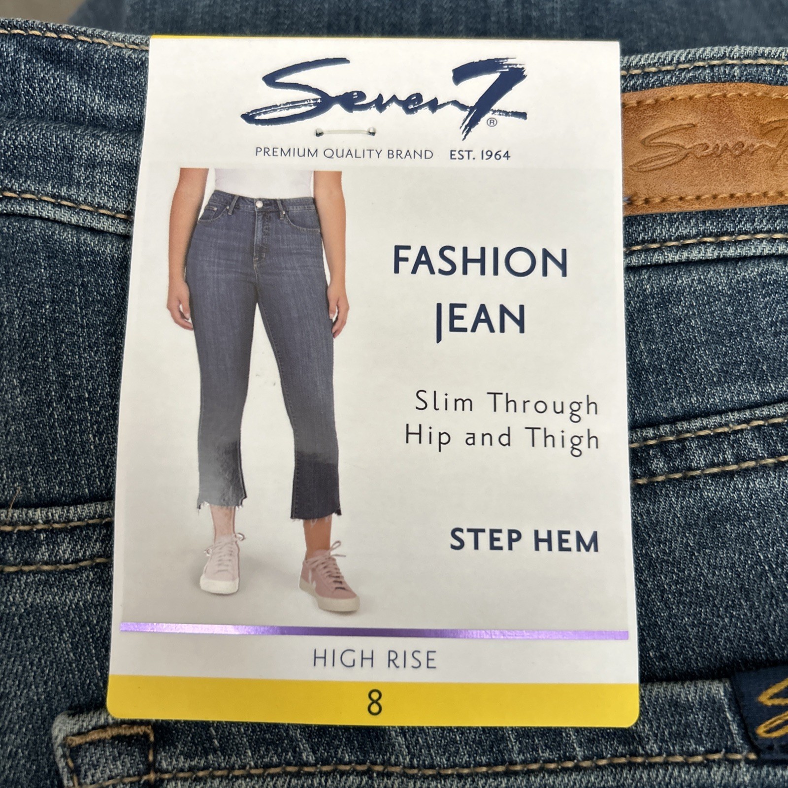 New Seven7 Ladies High-Rise Step Hem Cropped Fashion Jean Size 8 MSRP $69.00