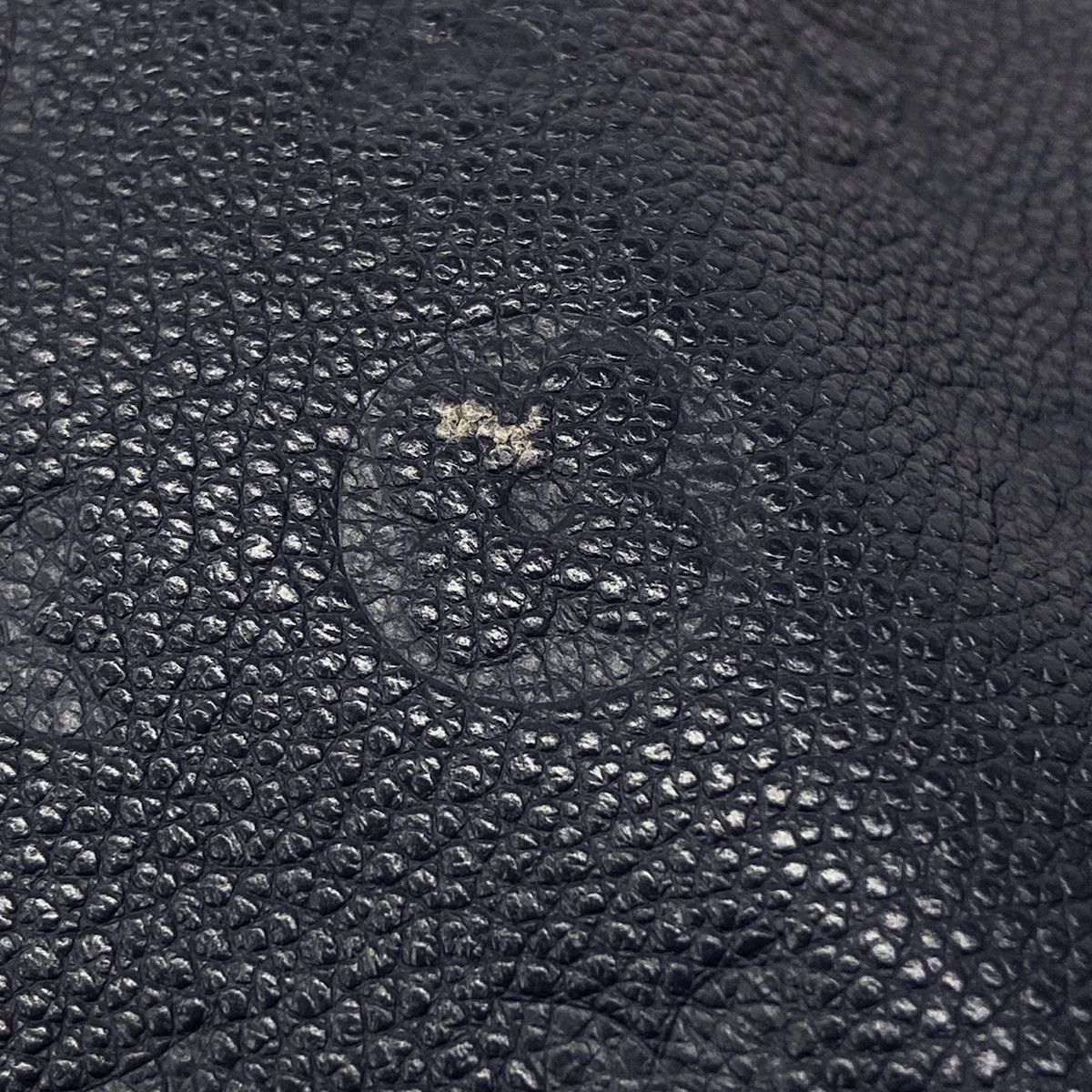 LOUIS VUITTON Artsy MM M93448 Infini Monogram Empreinte CA1192 Handbag