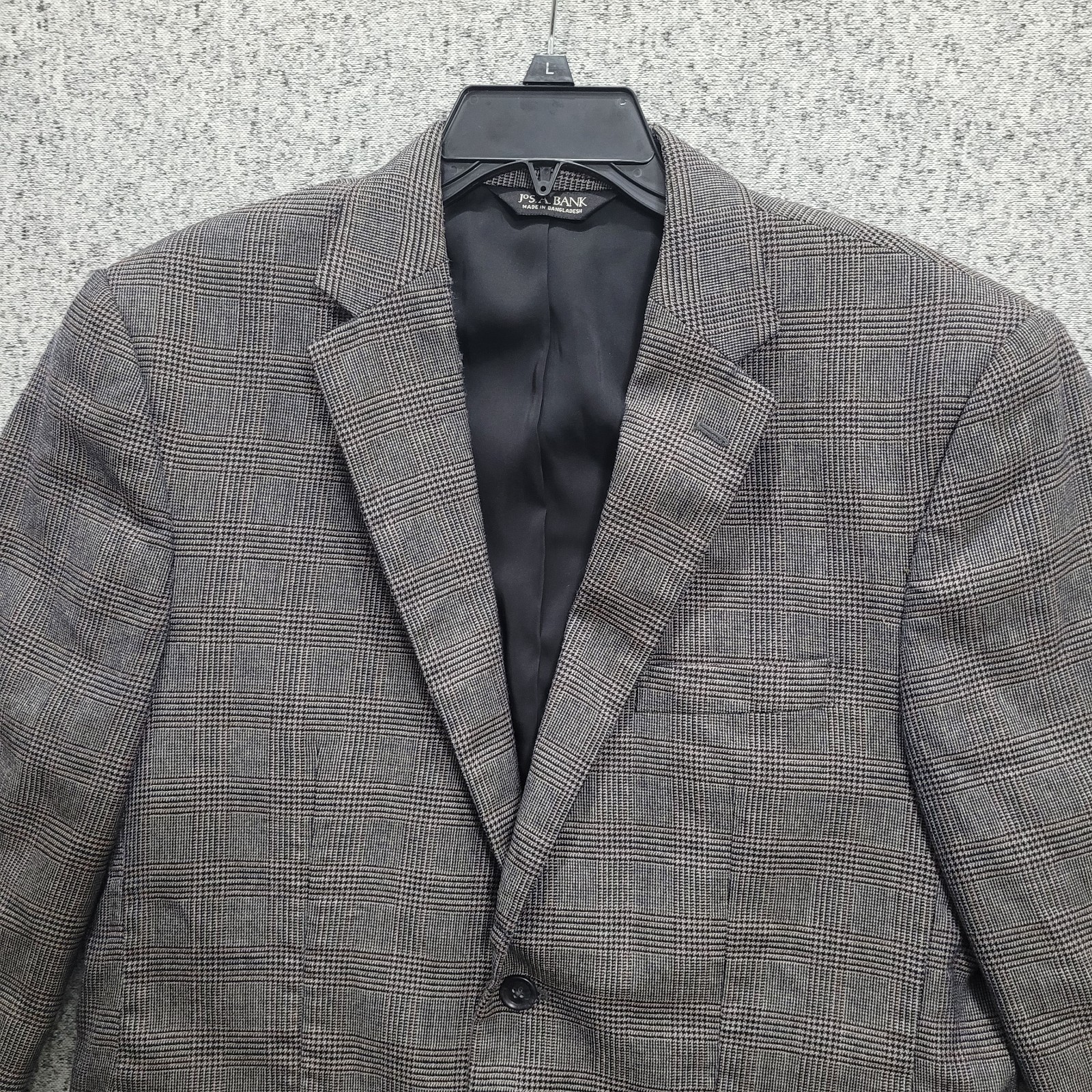 J.S. Bank Tailored Fit Traveler’s Collection 41R 100% Wool Gray glen plaid