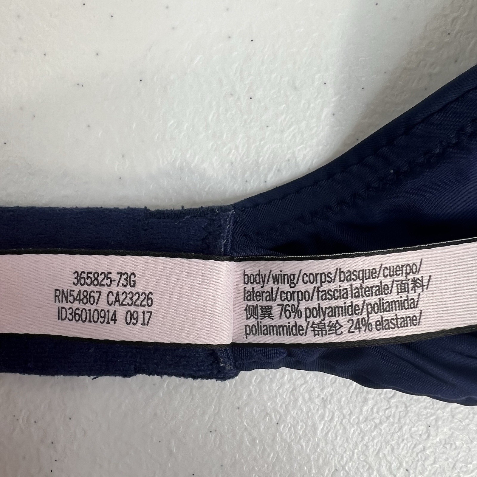 Victoria’s Secret 32D Bra Uplift Semi Demi Push-Up Underwire Multiway Straps