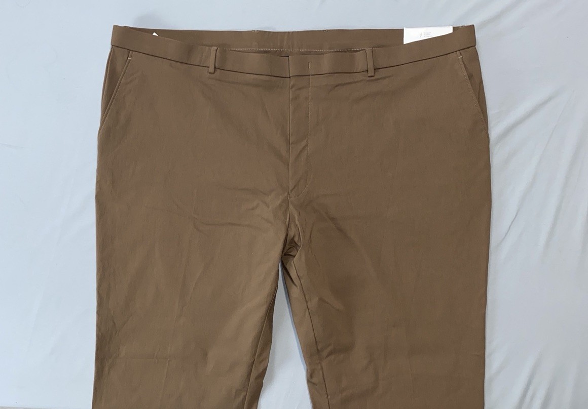 Tommy Hilfiger THFlex ‘Tate’ Flat Front Chino Pants. Brown, Men’s 48X32. NWT $95