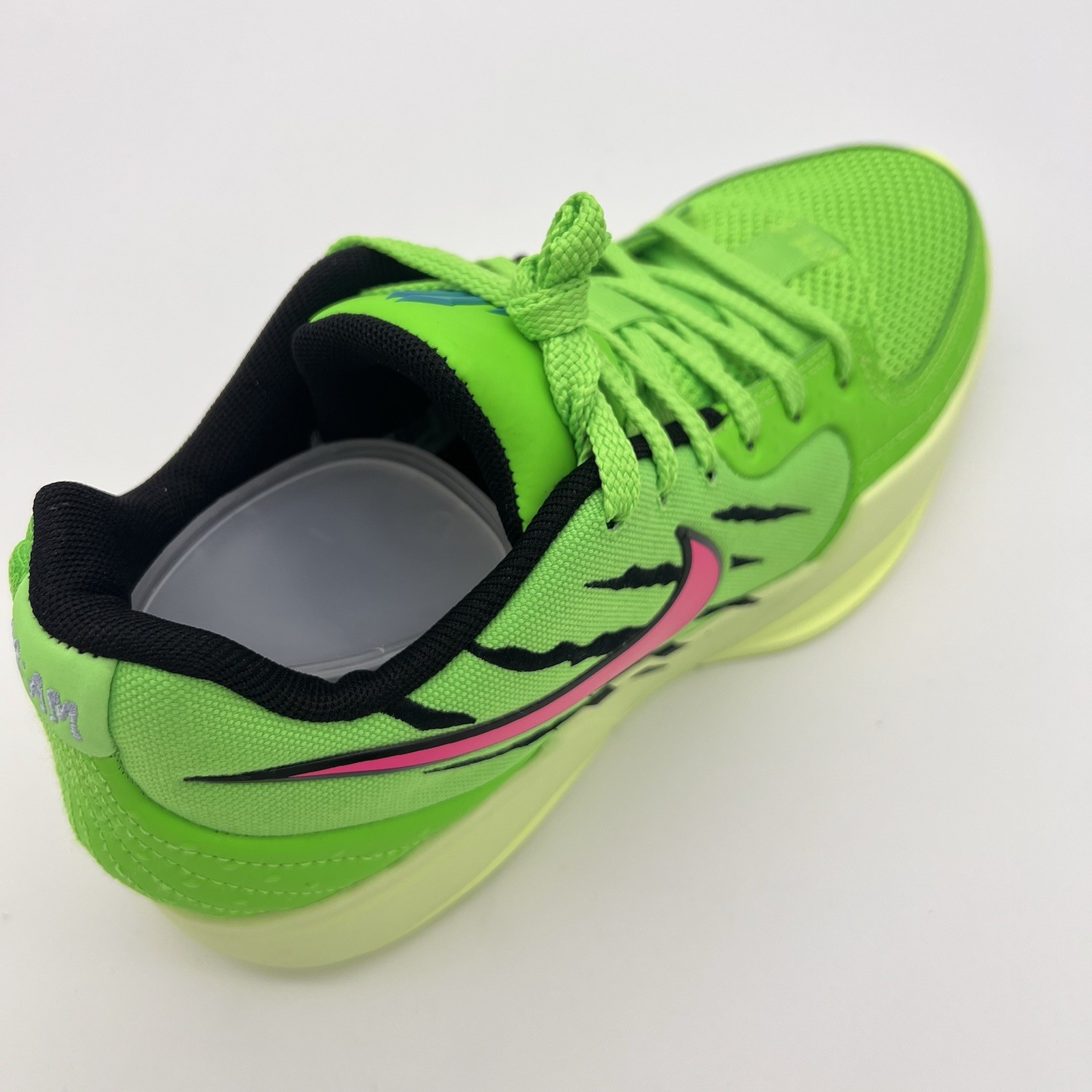 New Men’s Size 6.5 Nike Ja 2 NRG NY Green Strike Hyper Pink Black IB8235-300