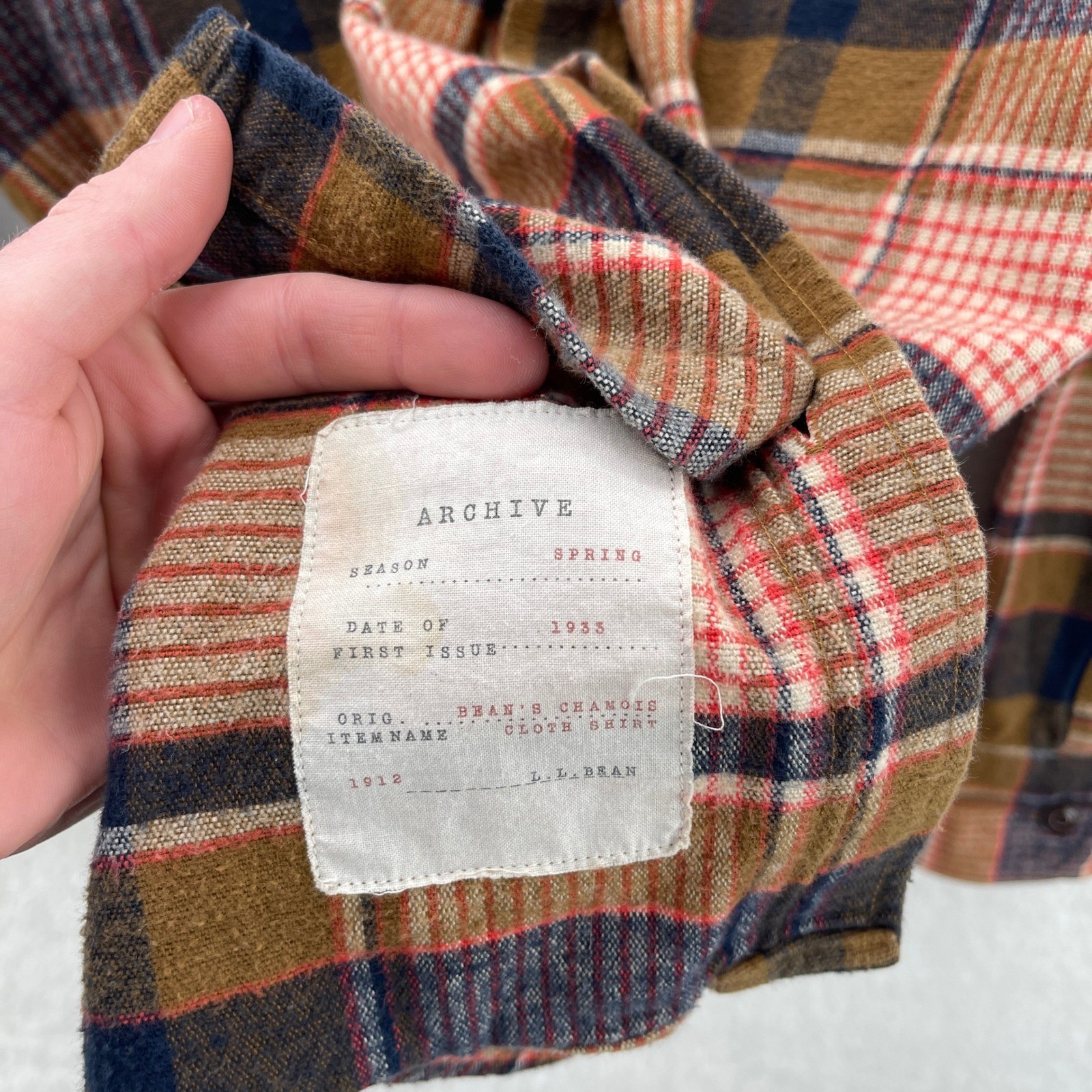 LL Bean Signature Shirt Mens Large Slim Brown Red Chamois Plaid Outdoor Heritage
