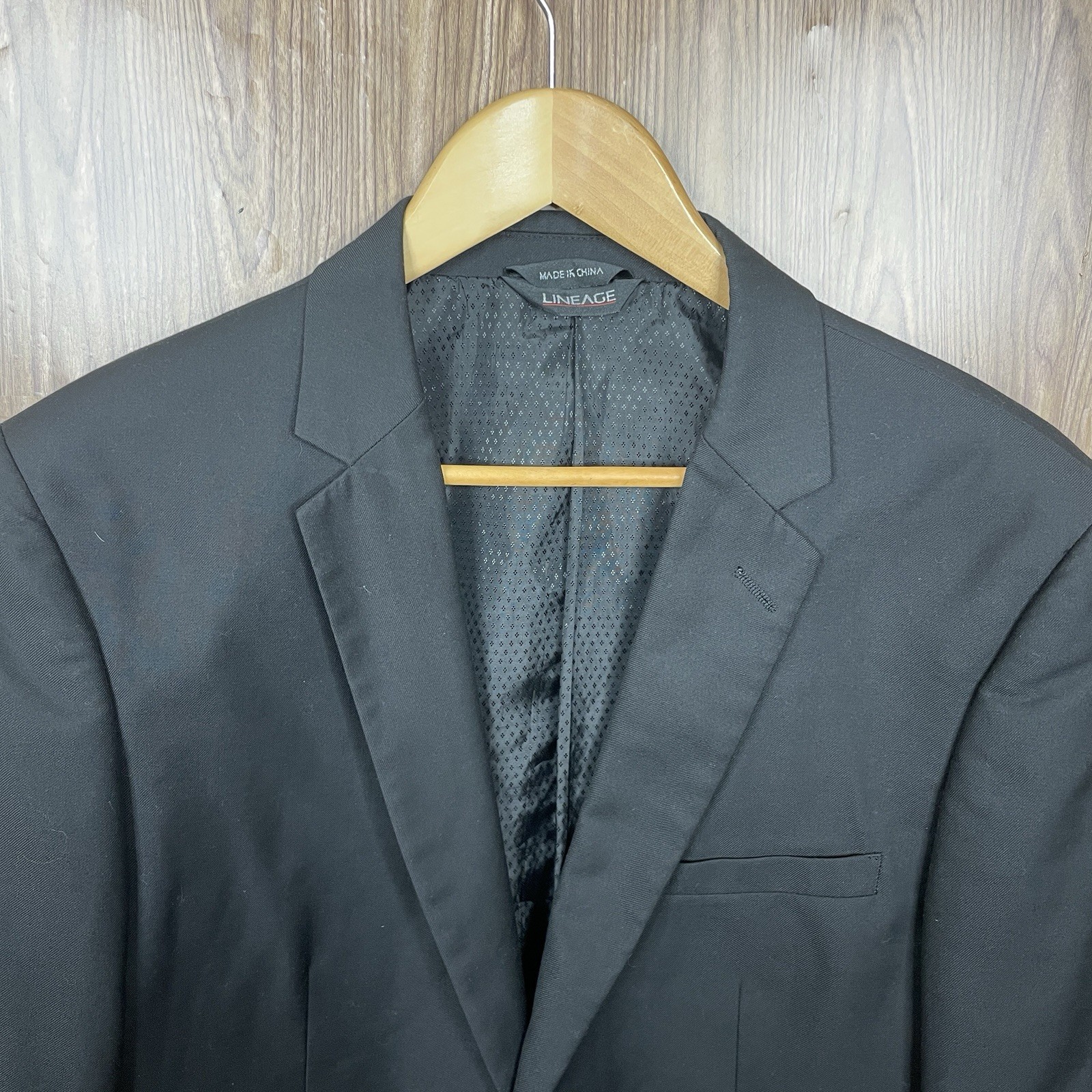 Lineage Sport Coat Mens 42R Slim Black Solid Polyester Double Vented Two Buttons