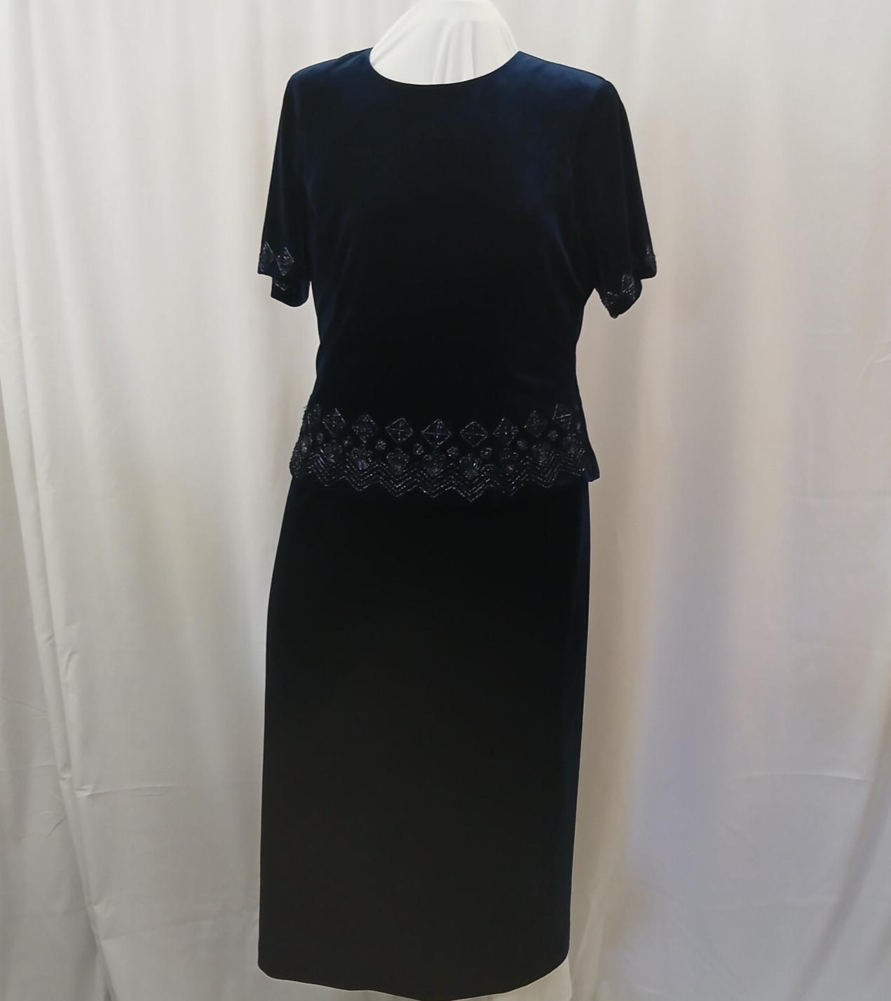 VTG BLUE VELVET BEADED COCKTAIL DRESS – HOLIDAY EVENING WEAR