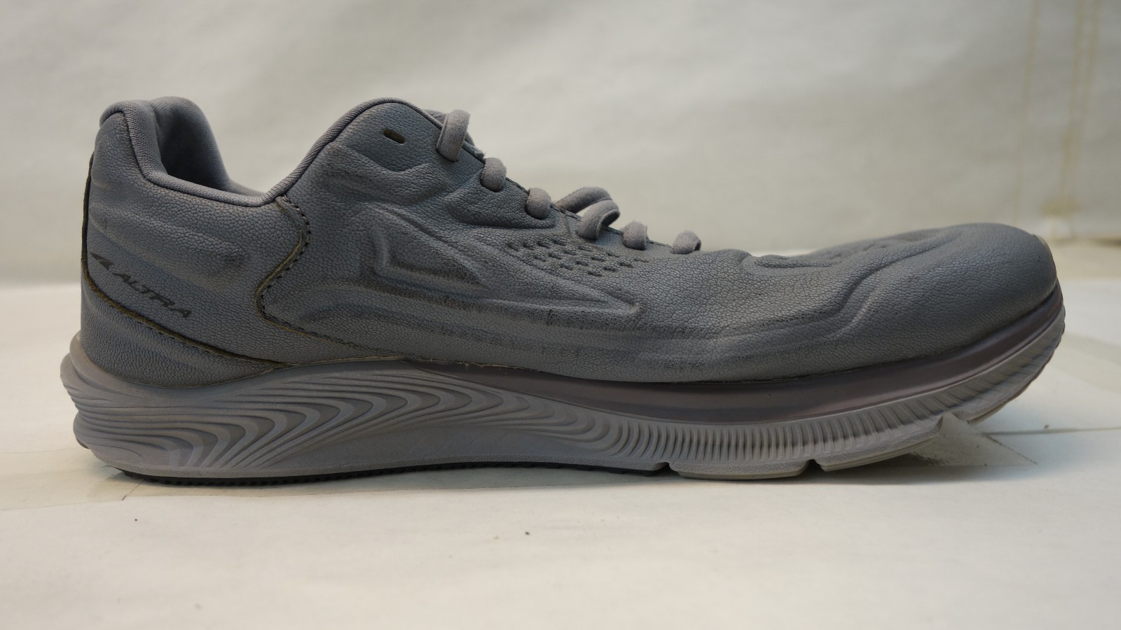 Altra Torin 5 Leather Mens Running Training Shoes Sz US 9.5 EU 43 AL0A546X220